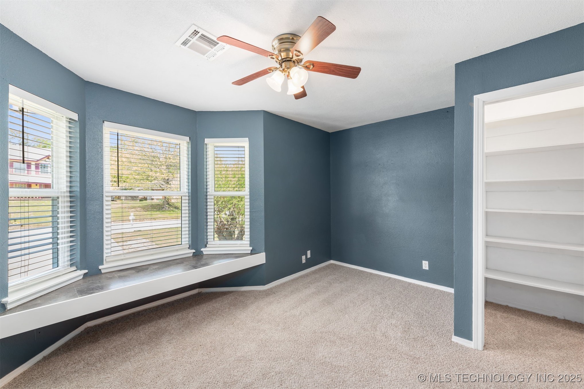 11923 S 267th East Avenue Property Photo 20