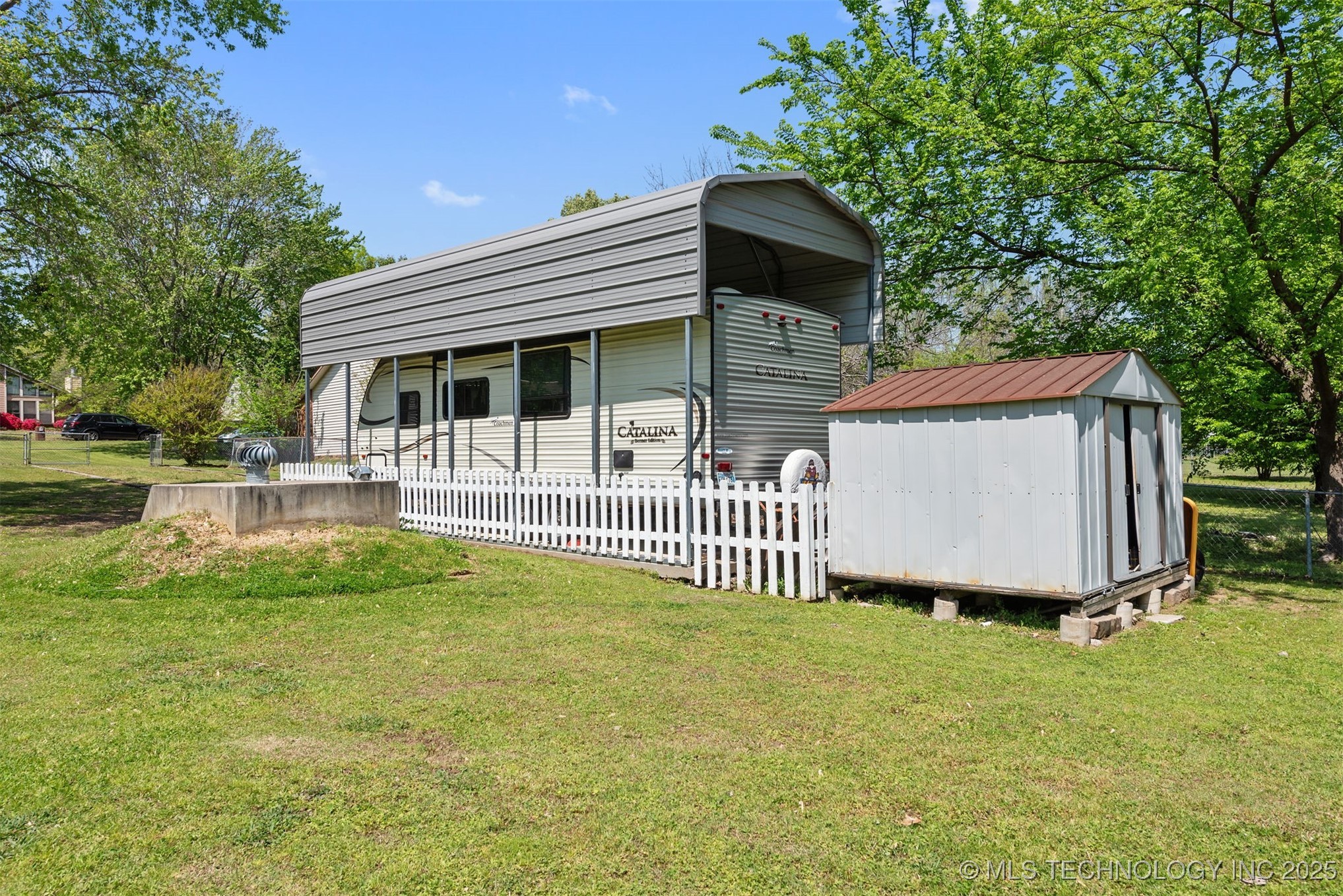 11923 S 267th East Avenue Property Photo 30