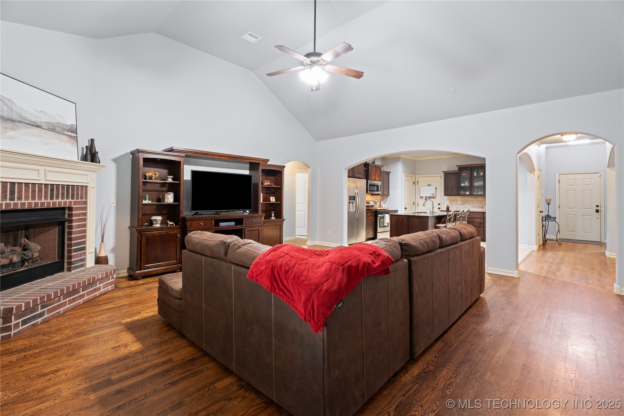 3235 Boardwalk Court Property Photo 14