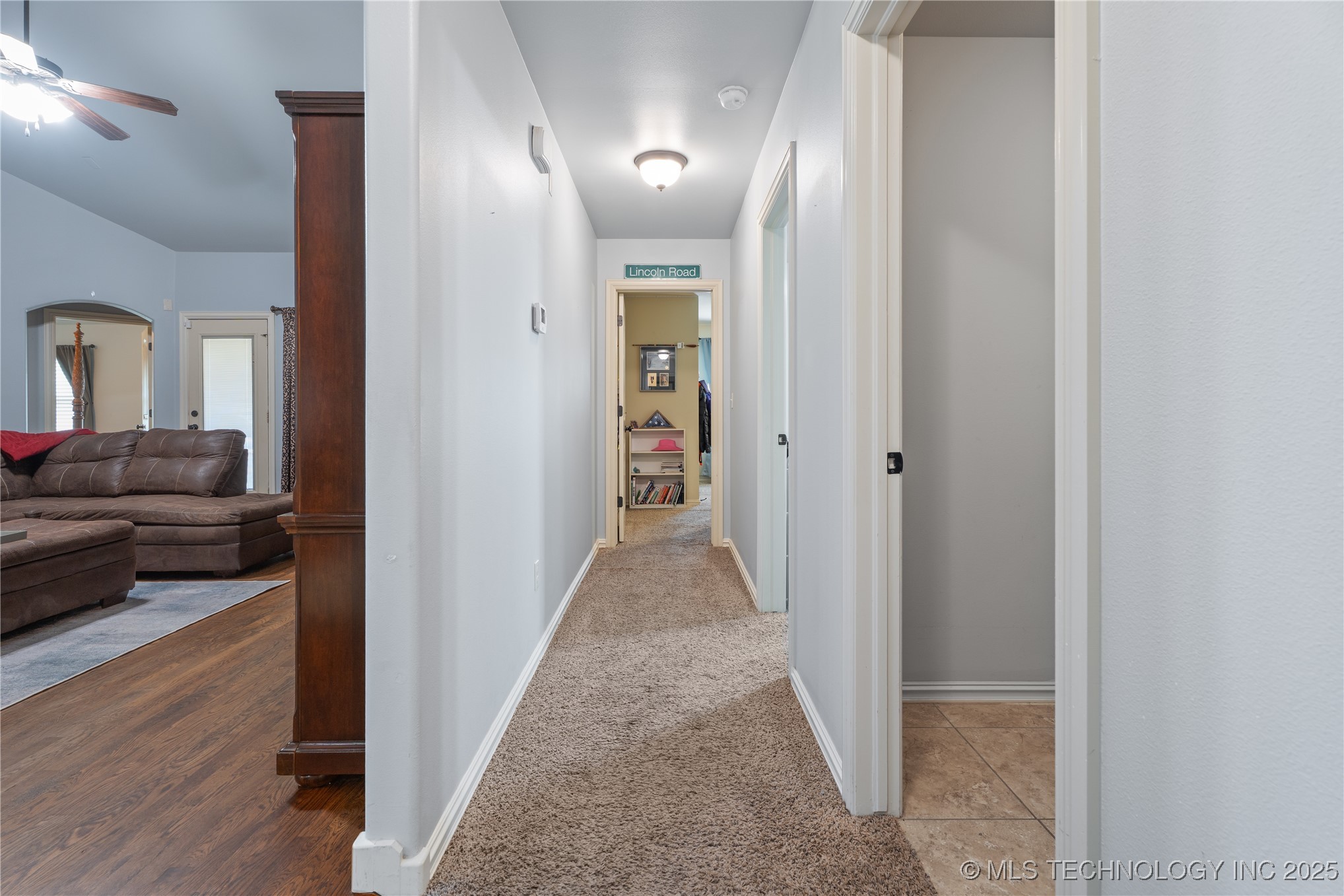 3235 Boardwalk Court Property Photo 21