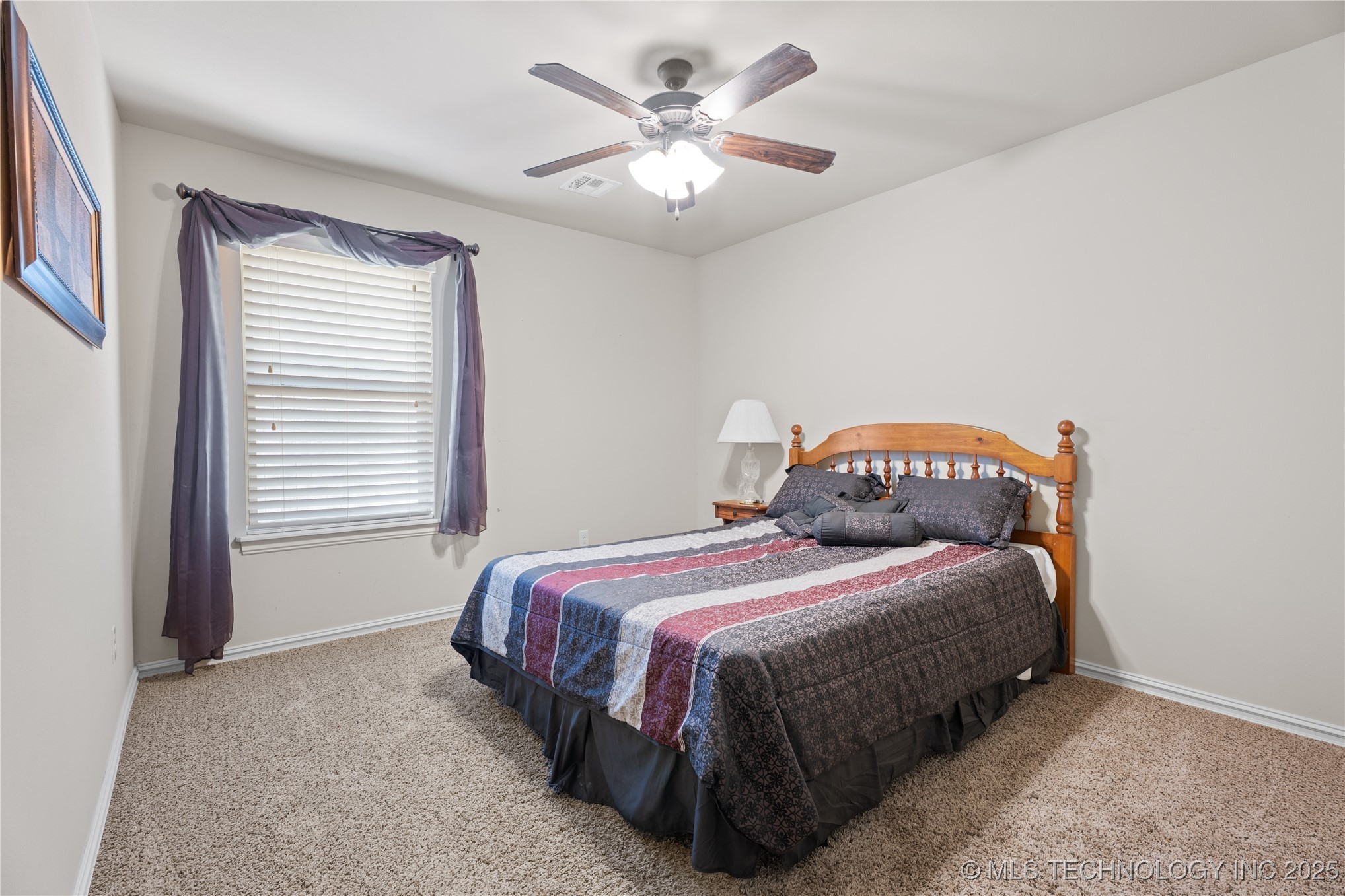 3235 Boardwalk Court Property Photo 22