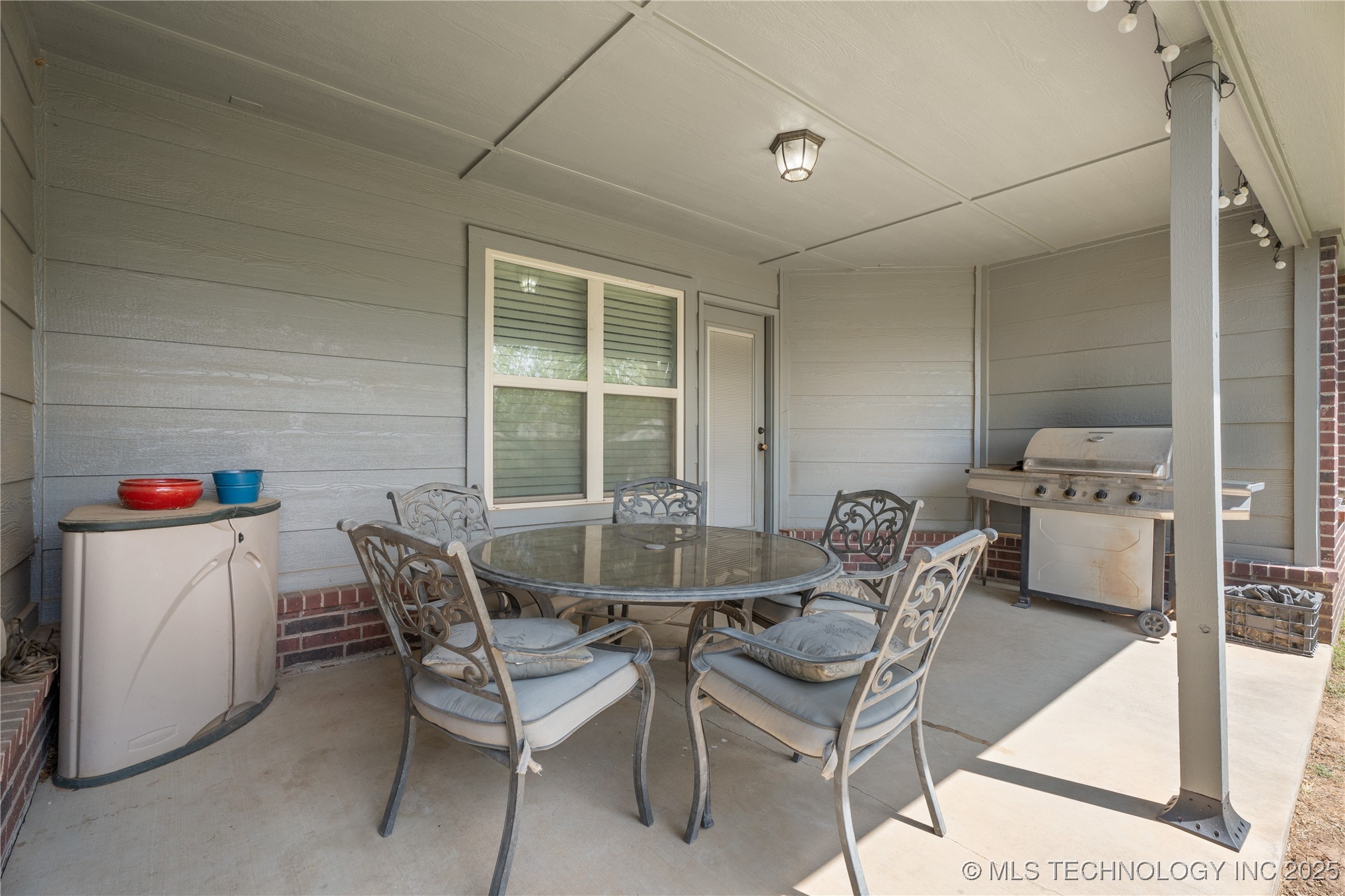 3235 Boardwalk Court Property Photo 31
