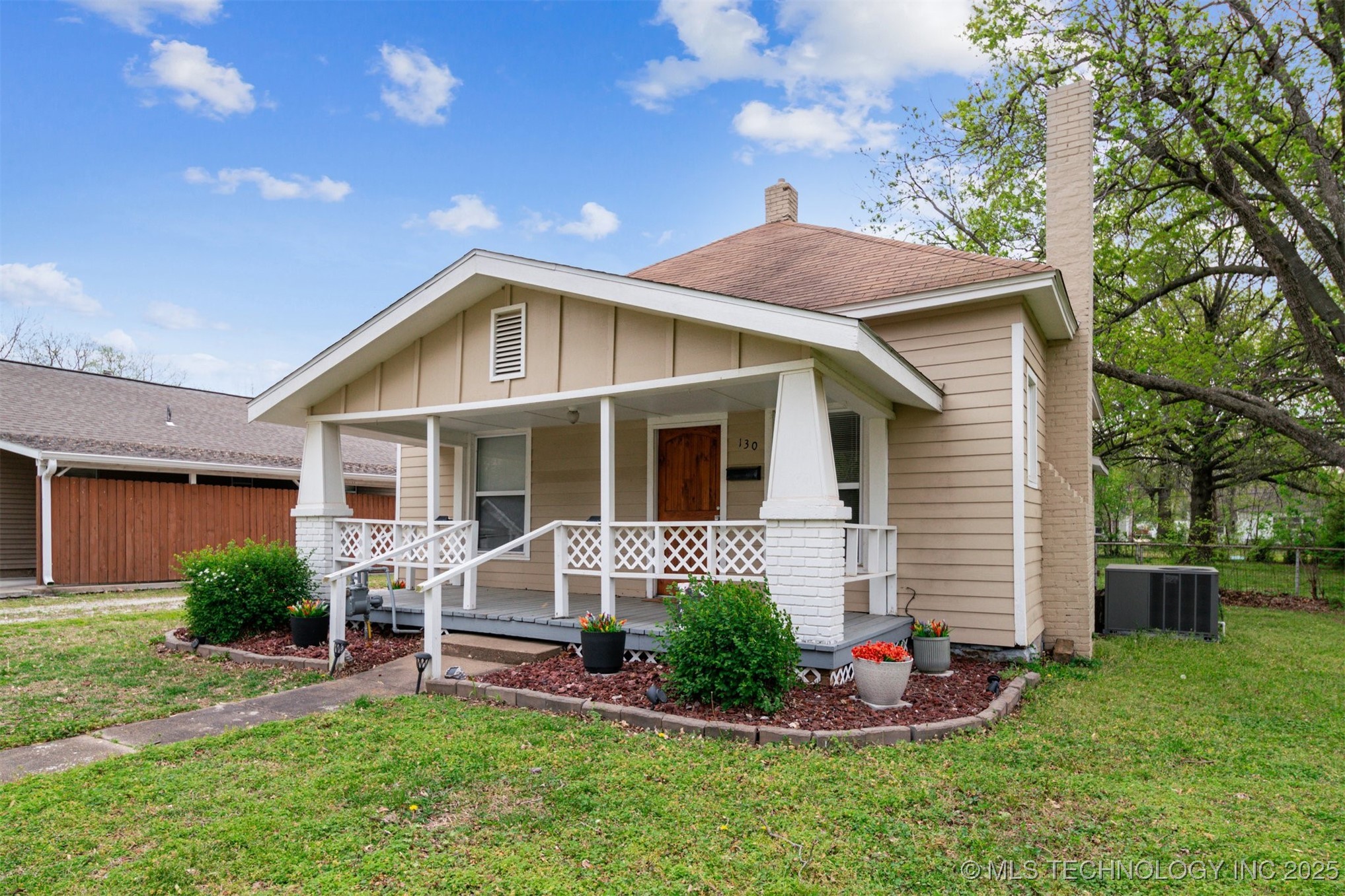 130 S Brown Street Property Photo