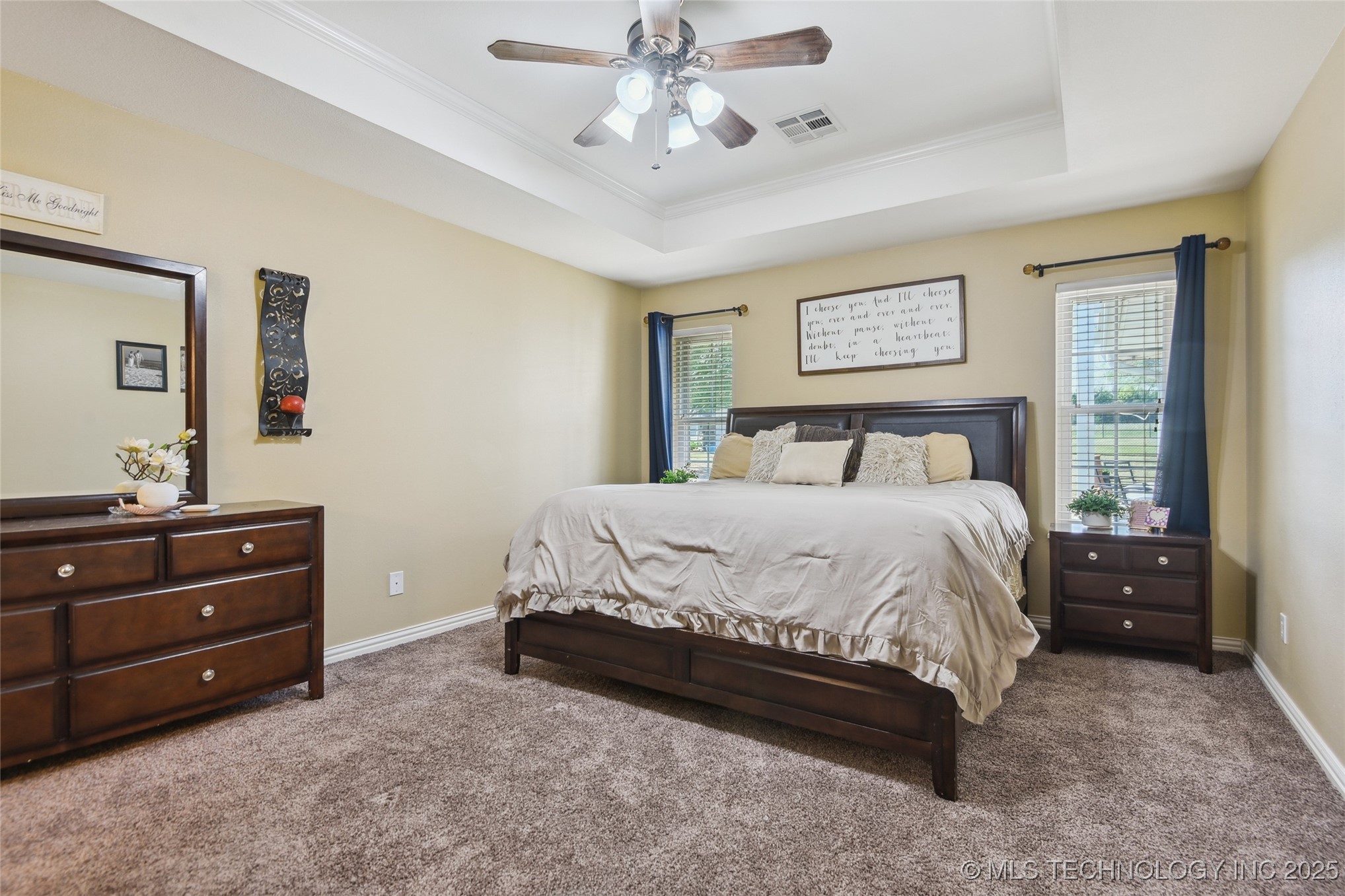 605 S Timber Ridge Drive Property Photo 20