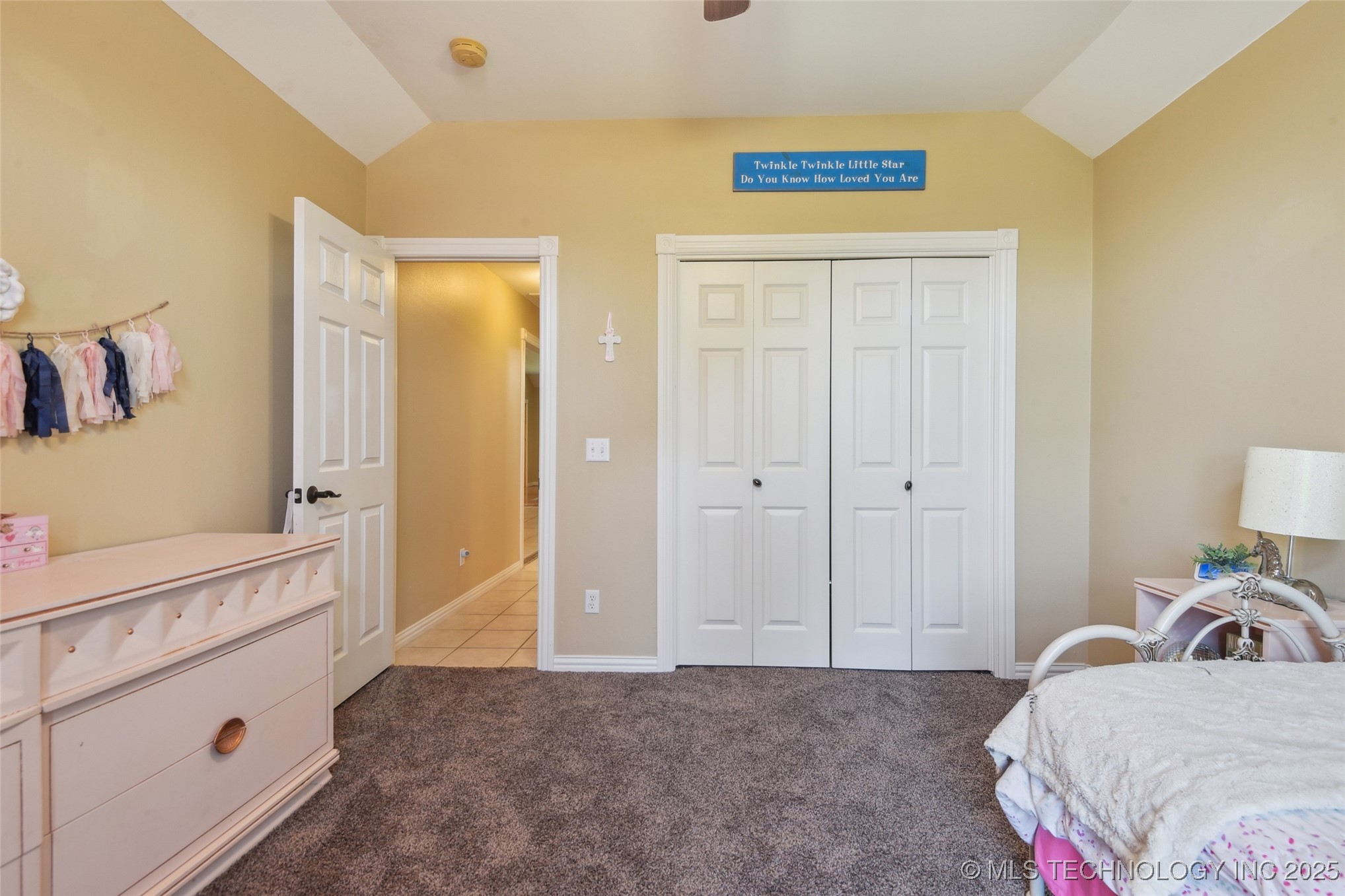 605 S Timber Ridge Drive Property Photo 30