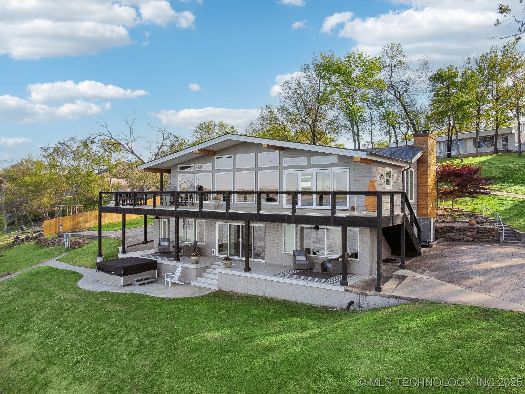 73658 S 340 Road Property Photo 2
