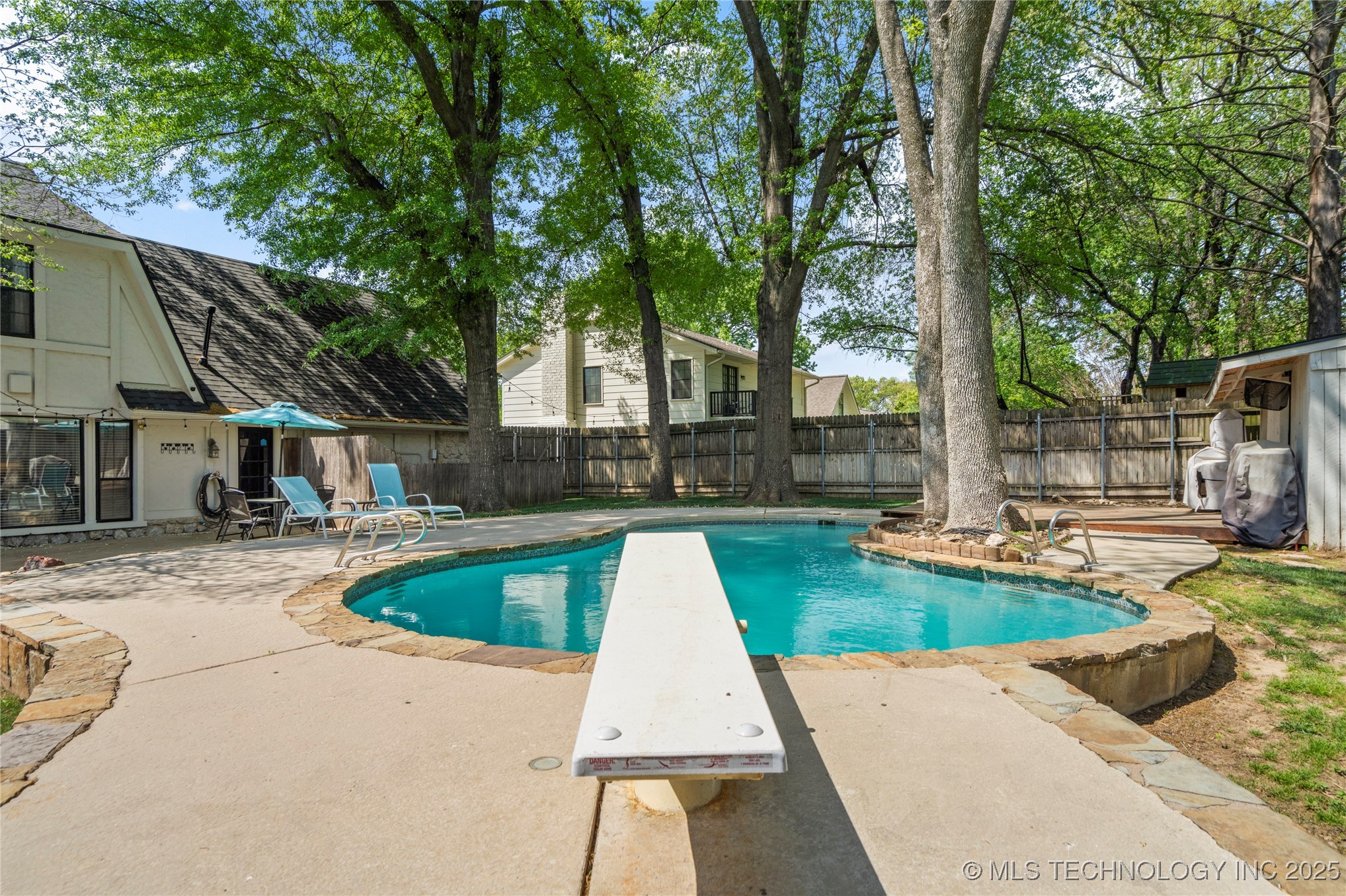 10421 S Richmond Place Property Photo 49