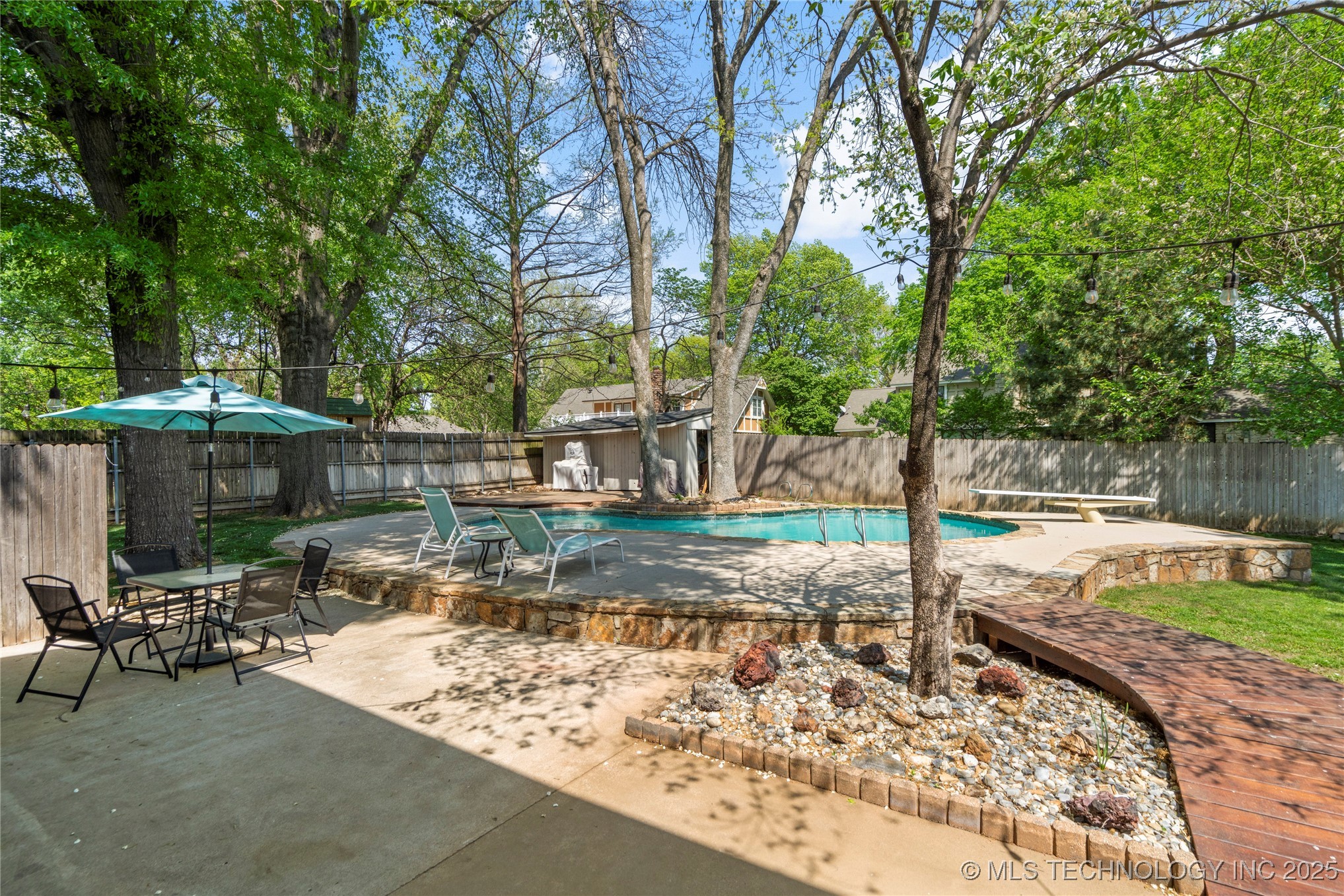 10421 S Richmond Place Property Photo 51