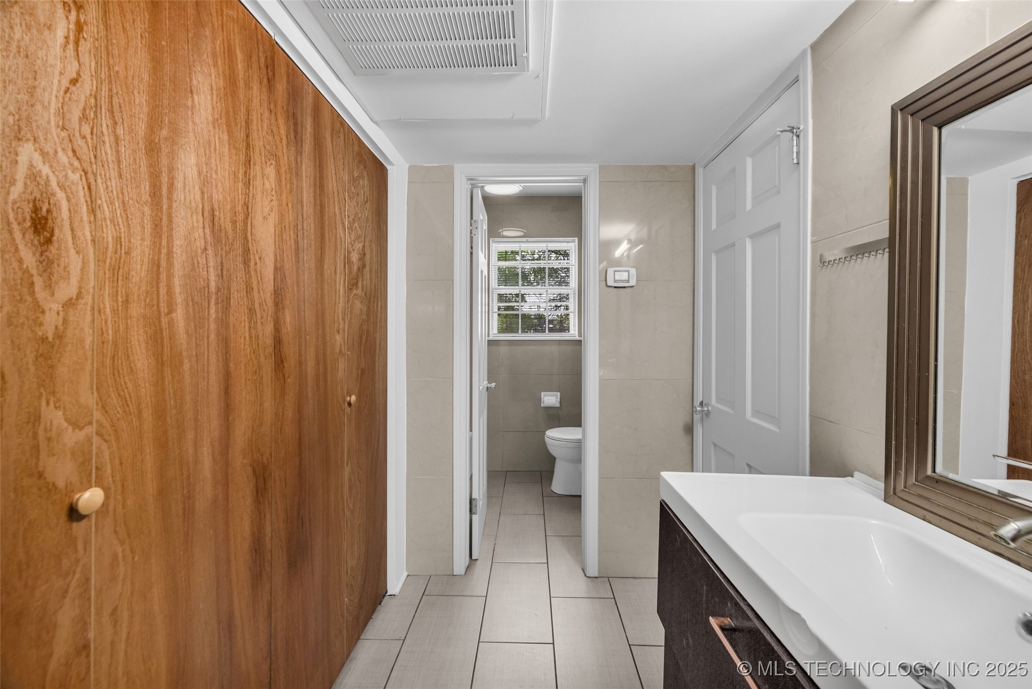 4517 S Peoria Avenue 31a Property Photo 17