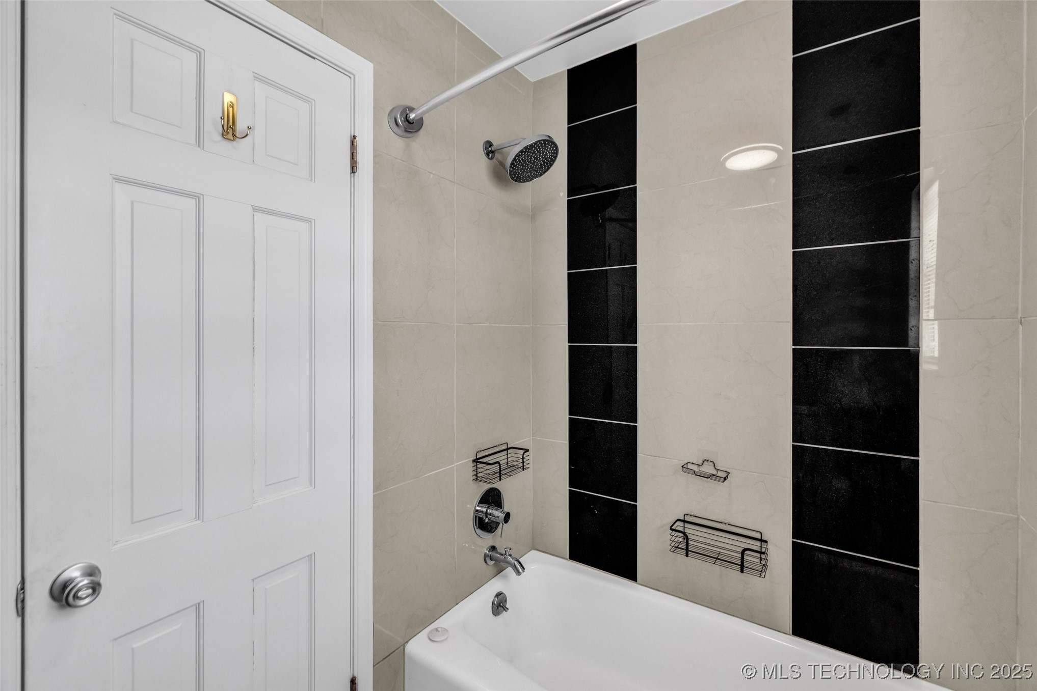 4517 S Peoria Avenue 31a Property Photo 20