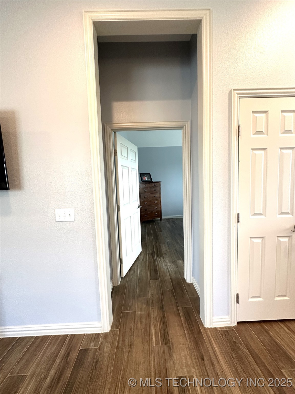205 Cottonwood Street Property Photo 22