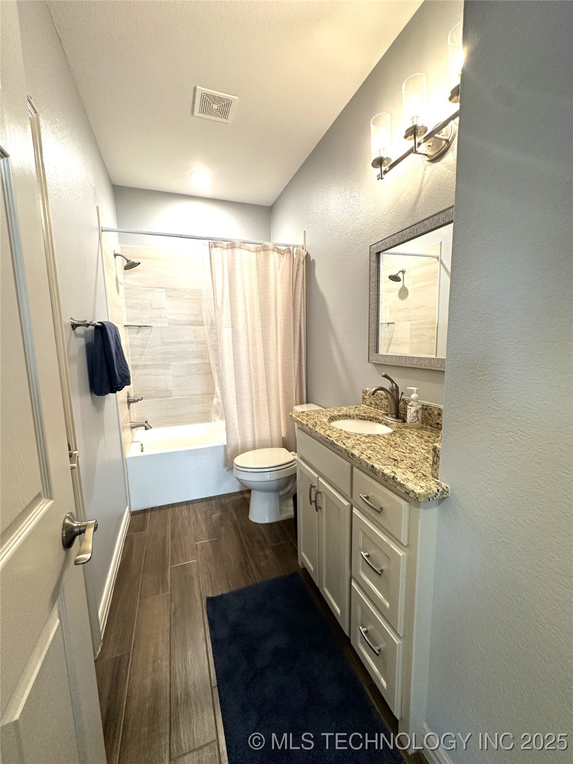 205 Cottonwood Street Property Photo 23