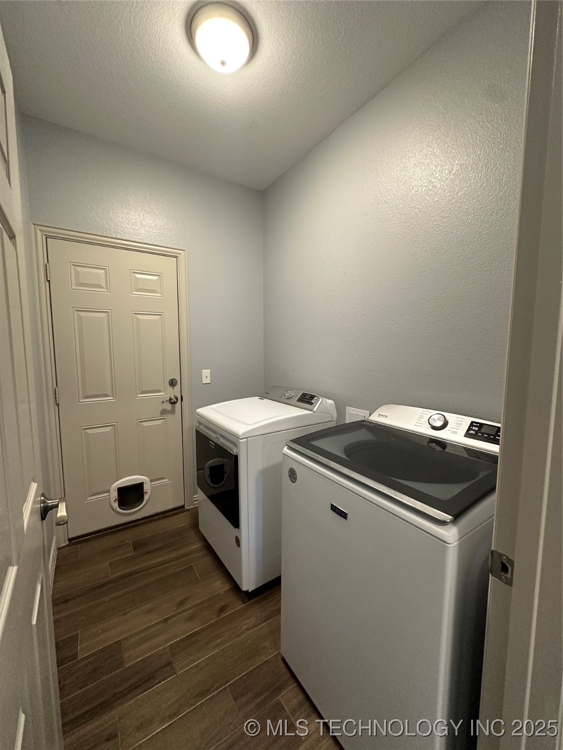 205 Cottonwood Street Property Photo 35