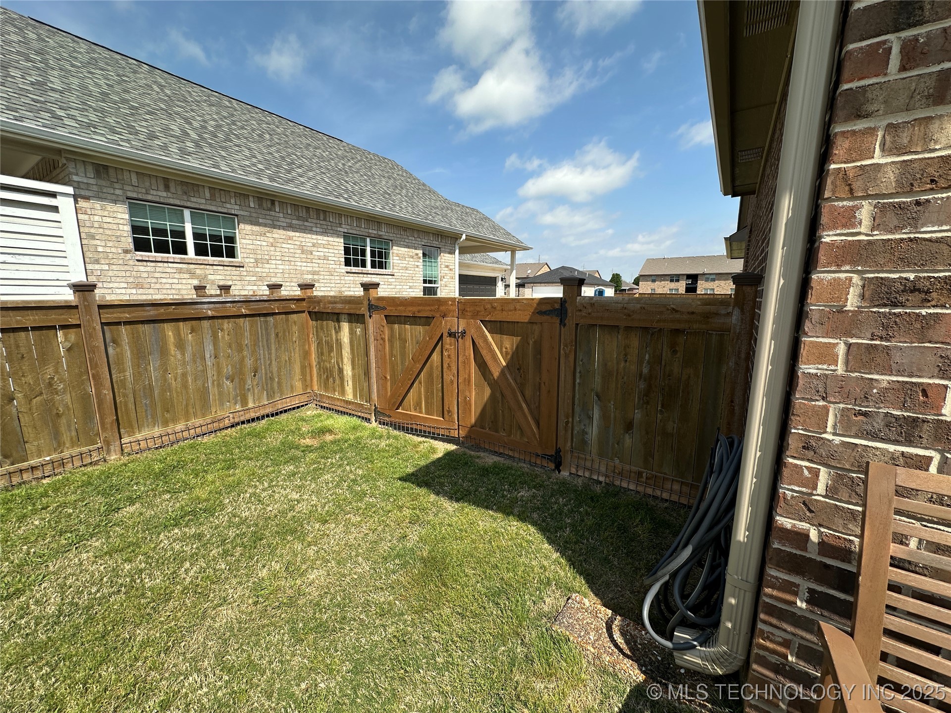 205 Cottonwood Street Property Photo 40