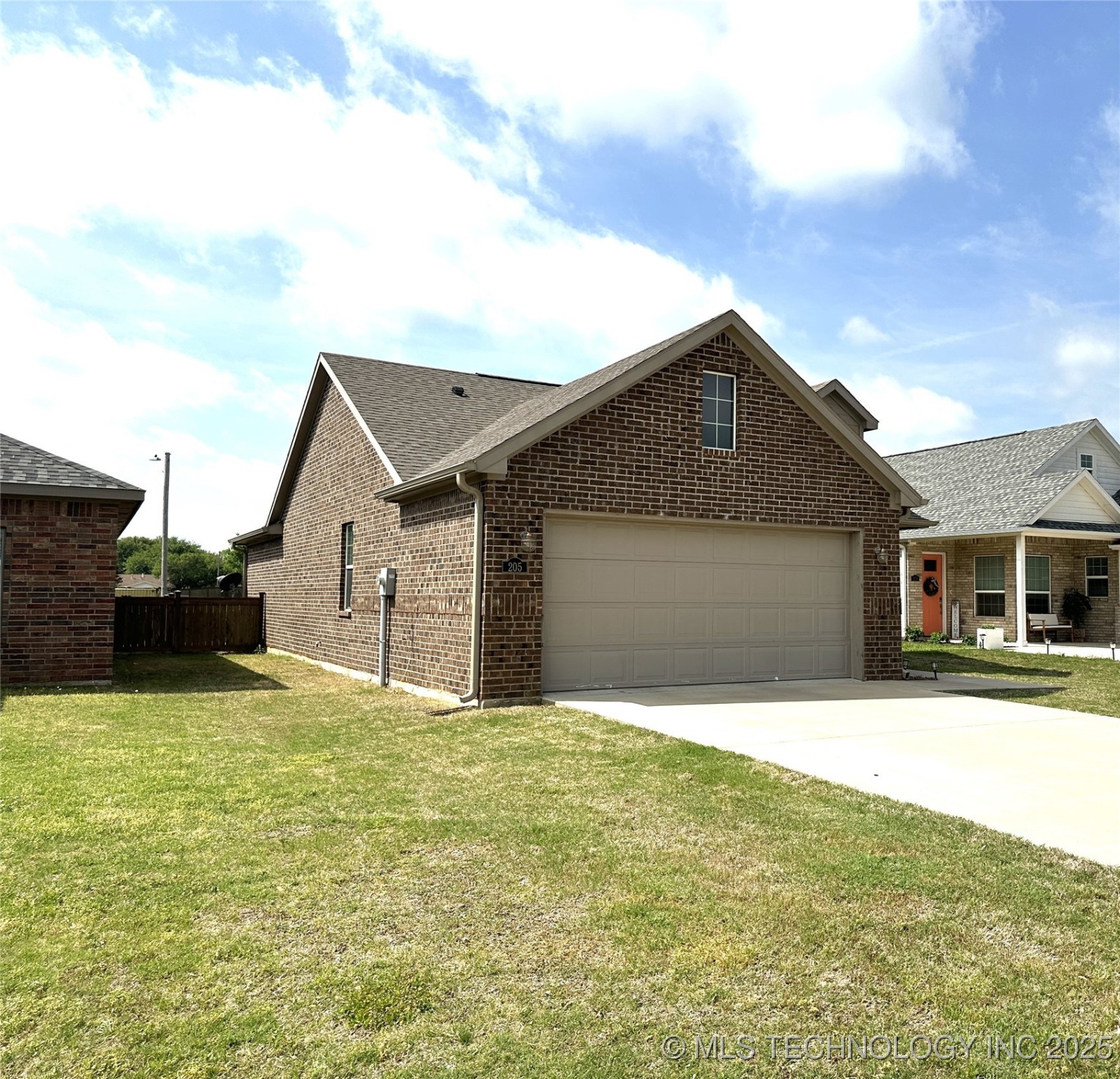205 Cottonwood Street Property Photo 46