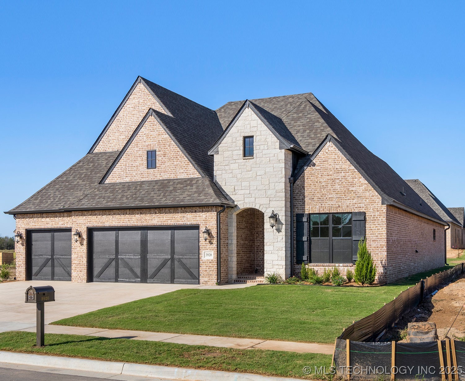 Picture of 3920 S Elder Boulevard