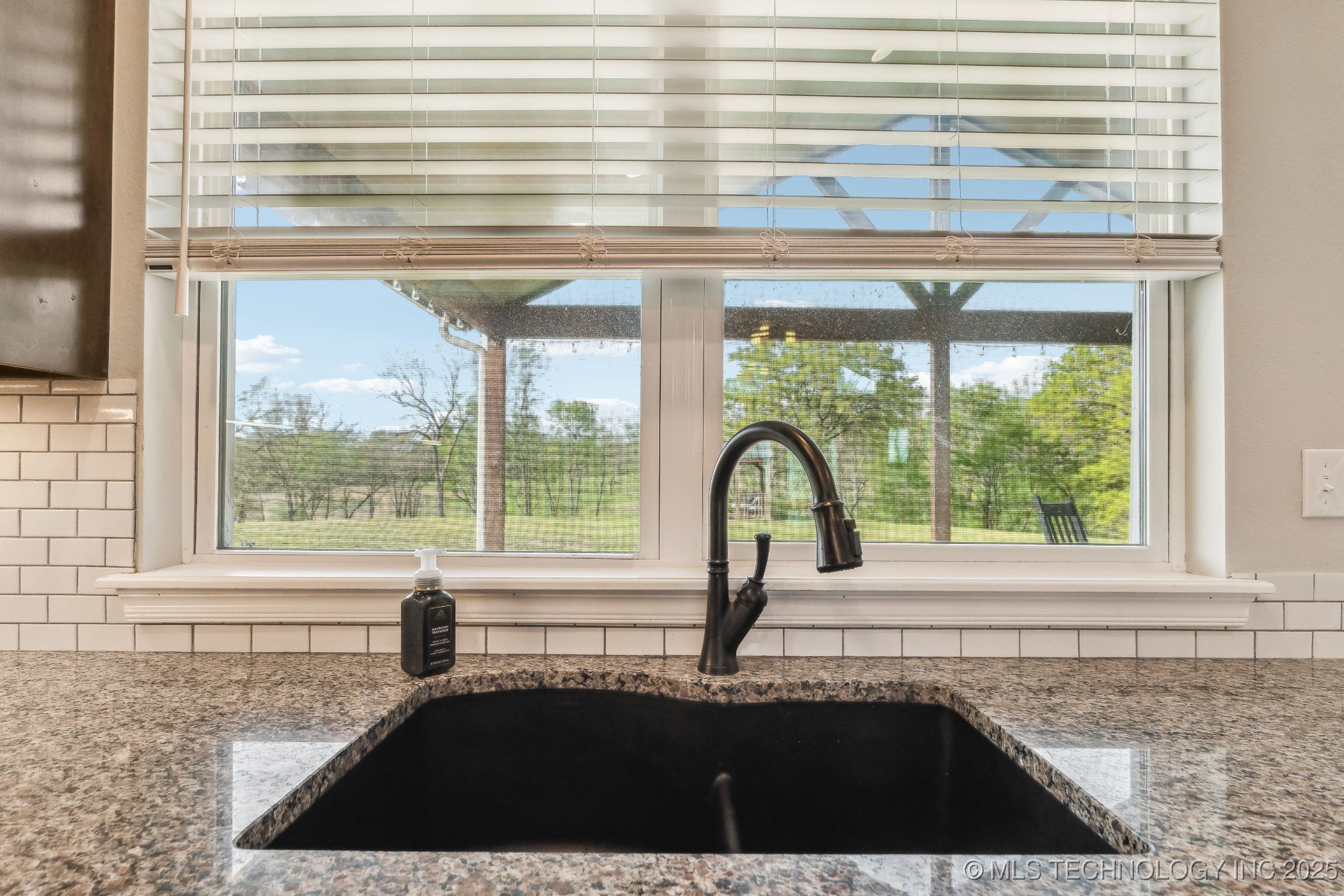 15805 E 380 Road Property Photo 14
