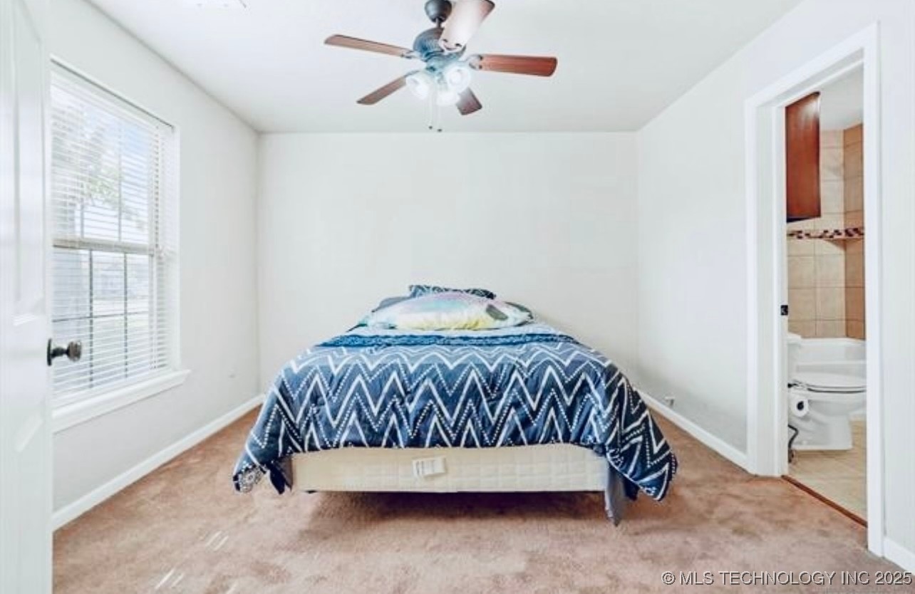 2020 N Maplewood Avenue Property Photo 7