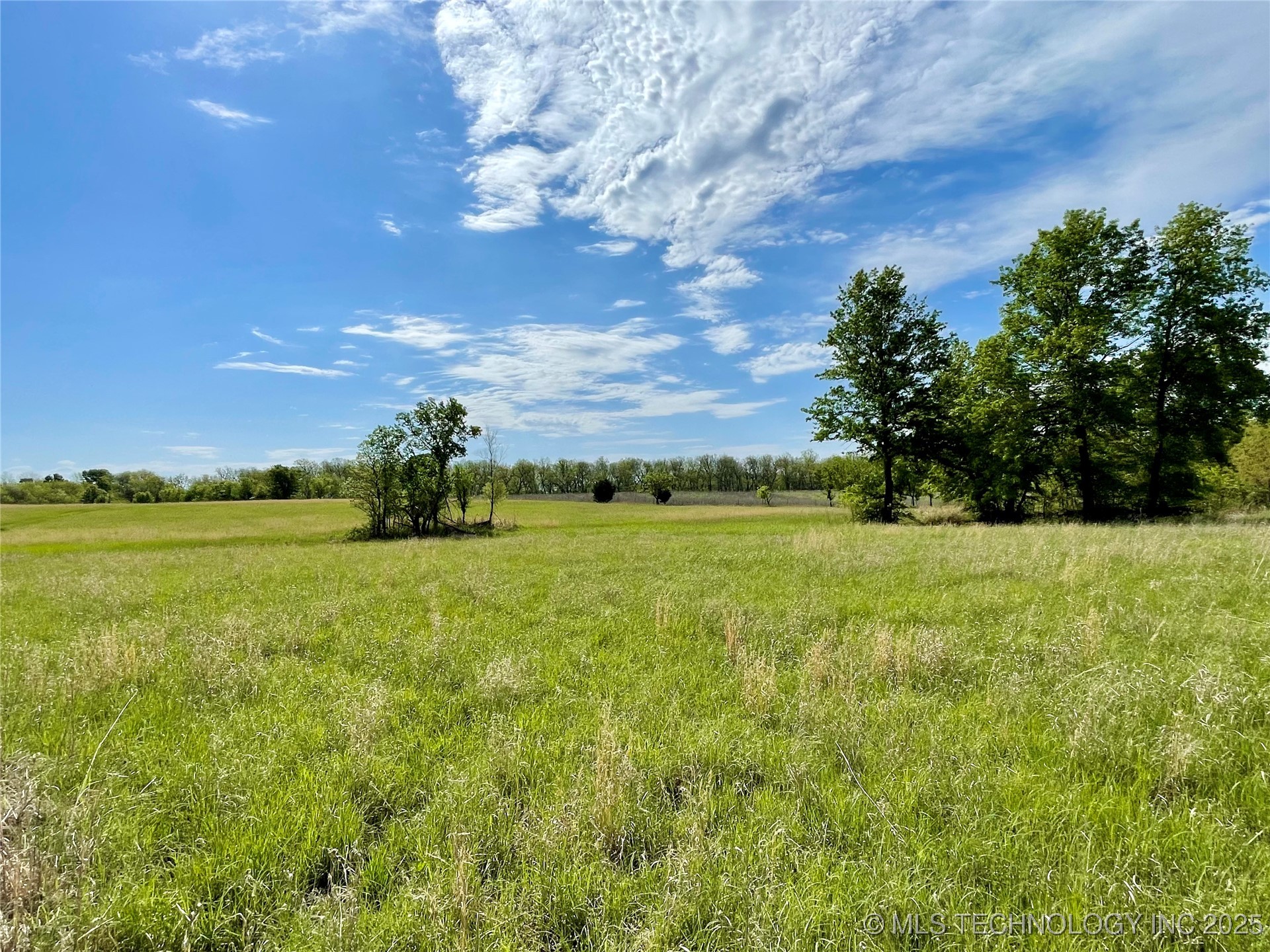 03 4030 Road Property Photo 1