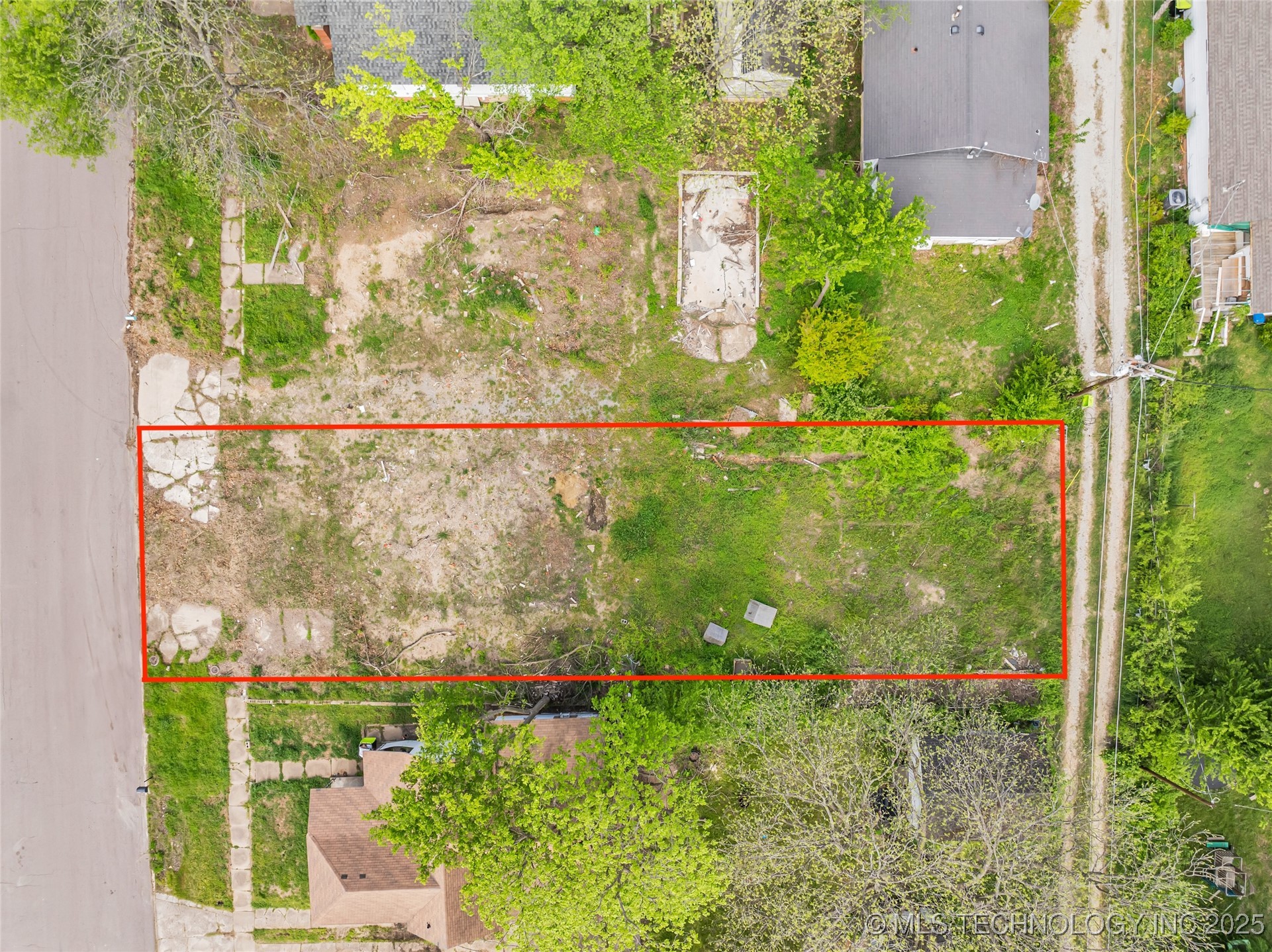 212 E 15th Street Property Photo
