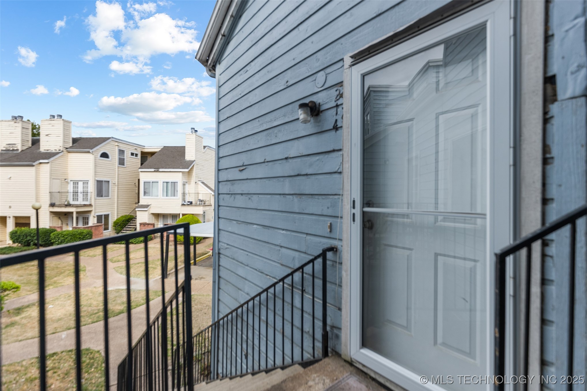1802 E 66th Place Fh214 Property Photo 1