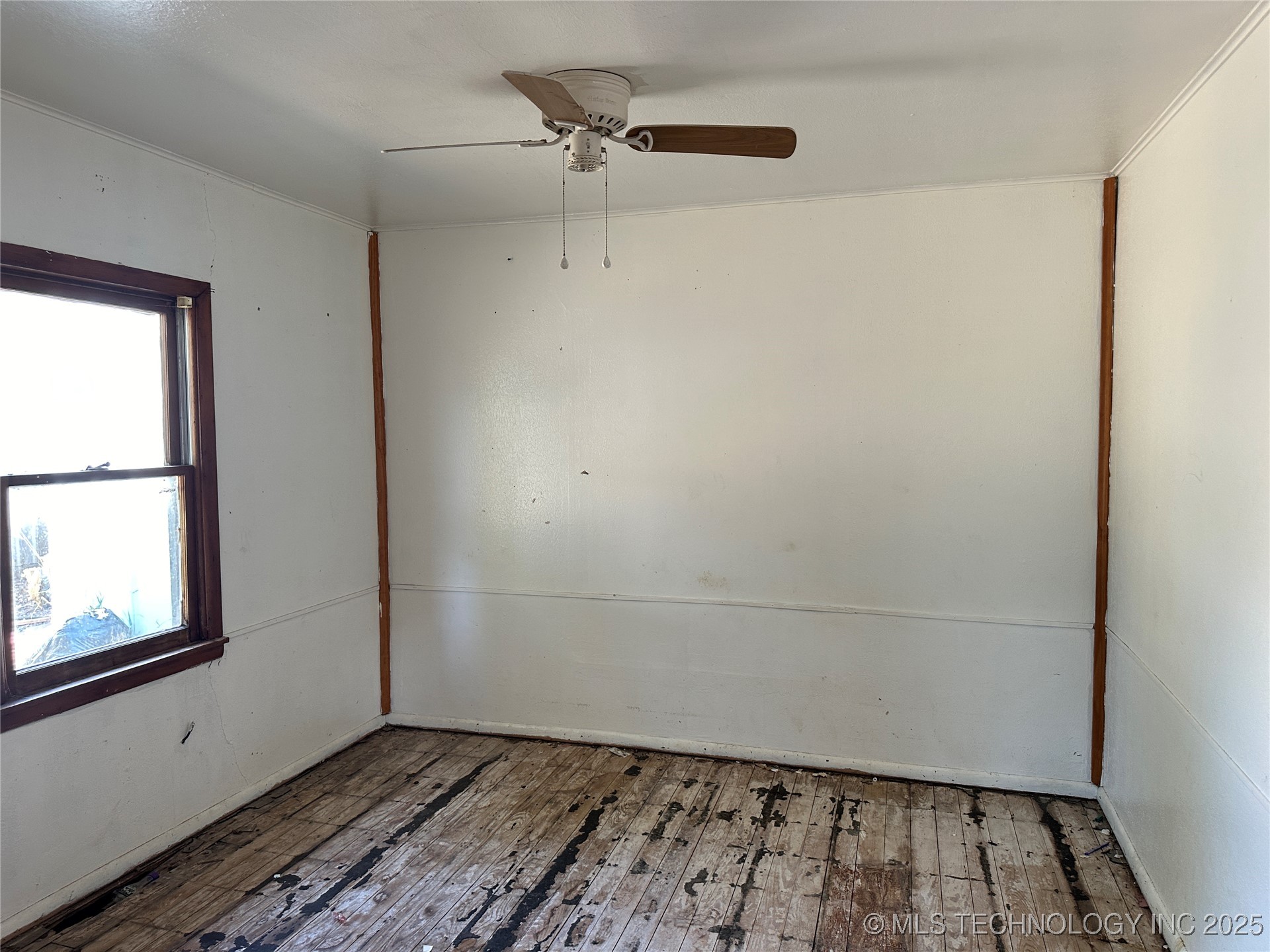 5924 Kickapoo Avenue Property Photo 16