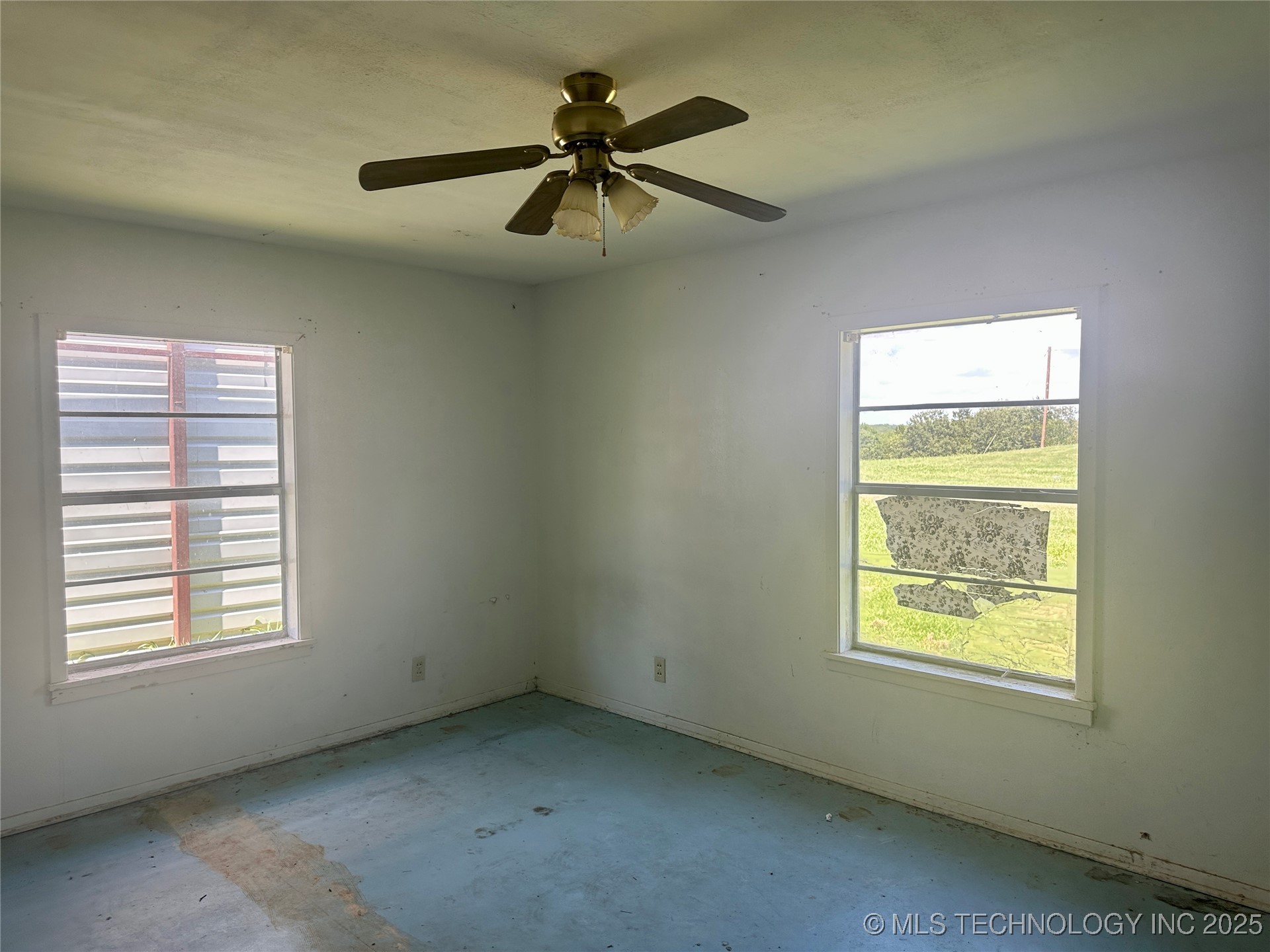 5924 Kickapoo Avenue Property Photo 21