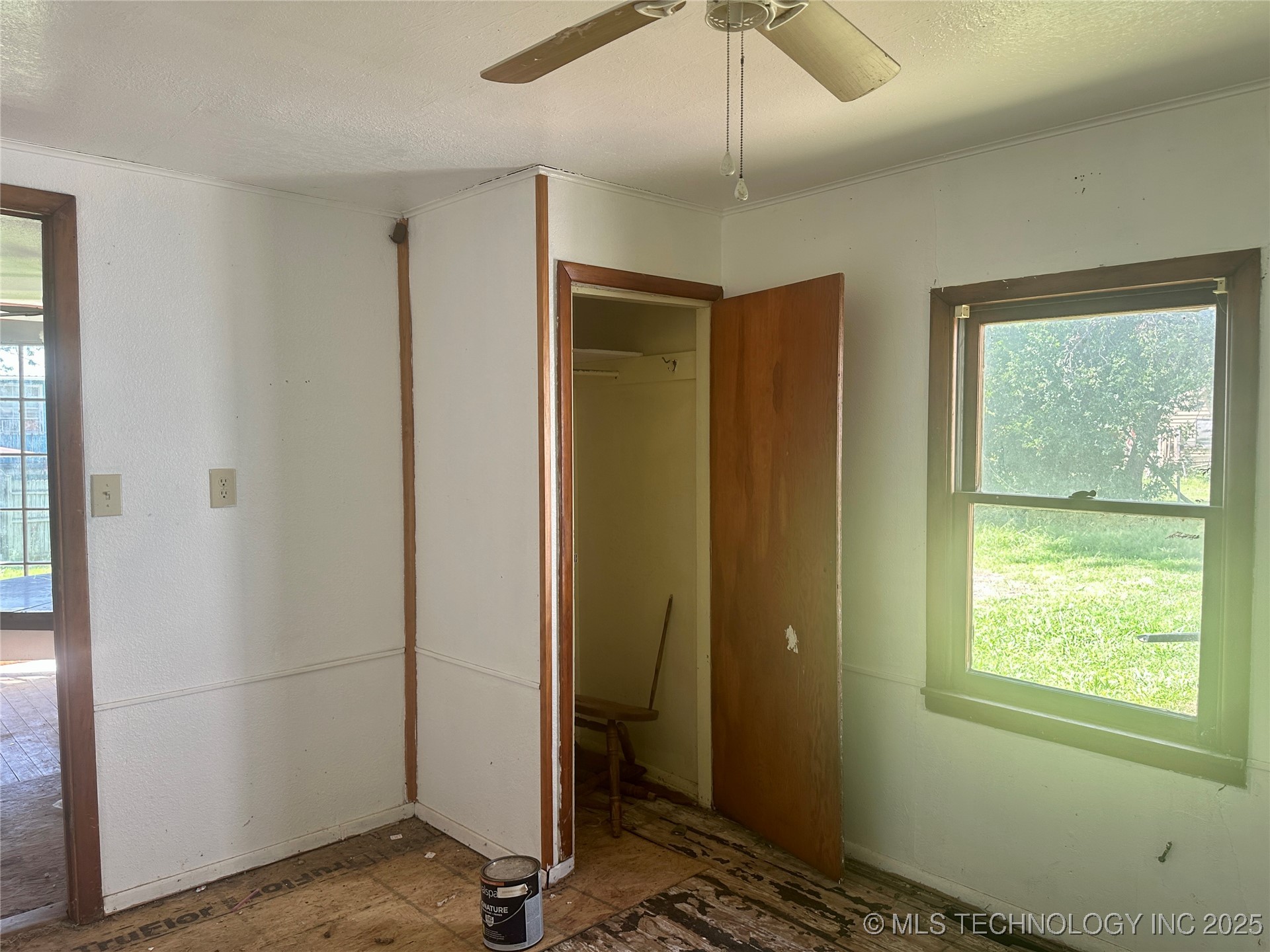 5924 Kickapoo Avenue Property Photo 26