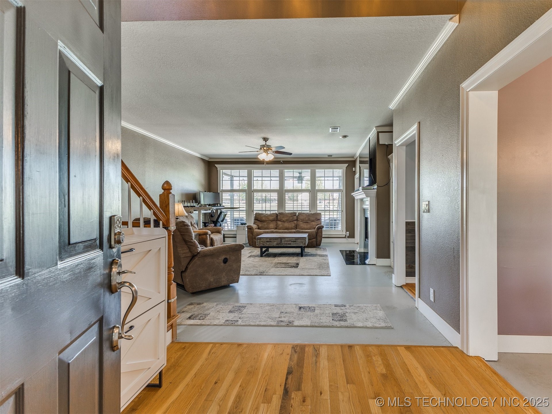 10201 E 92nd Street N Property Photo 6