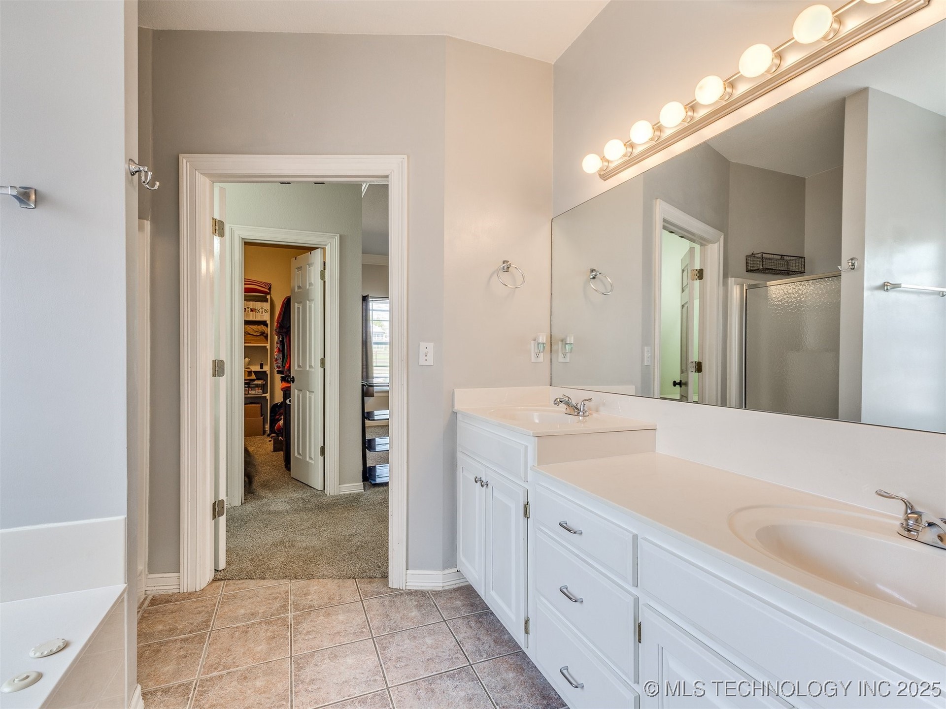 10201 E 92nd Street N Property Photo 24