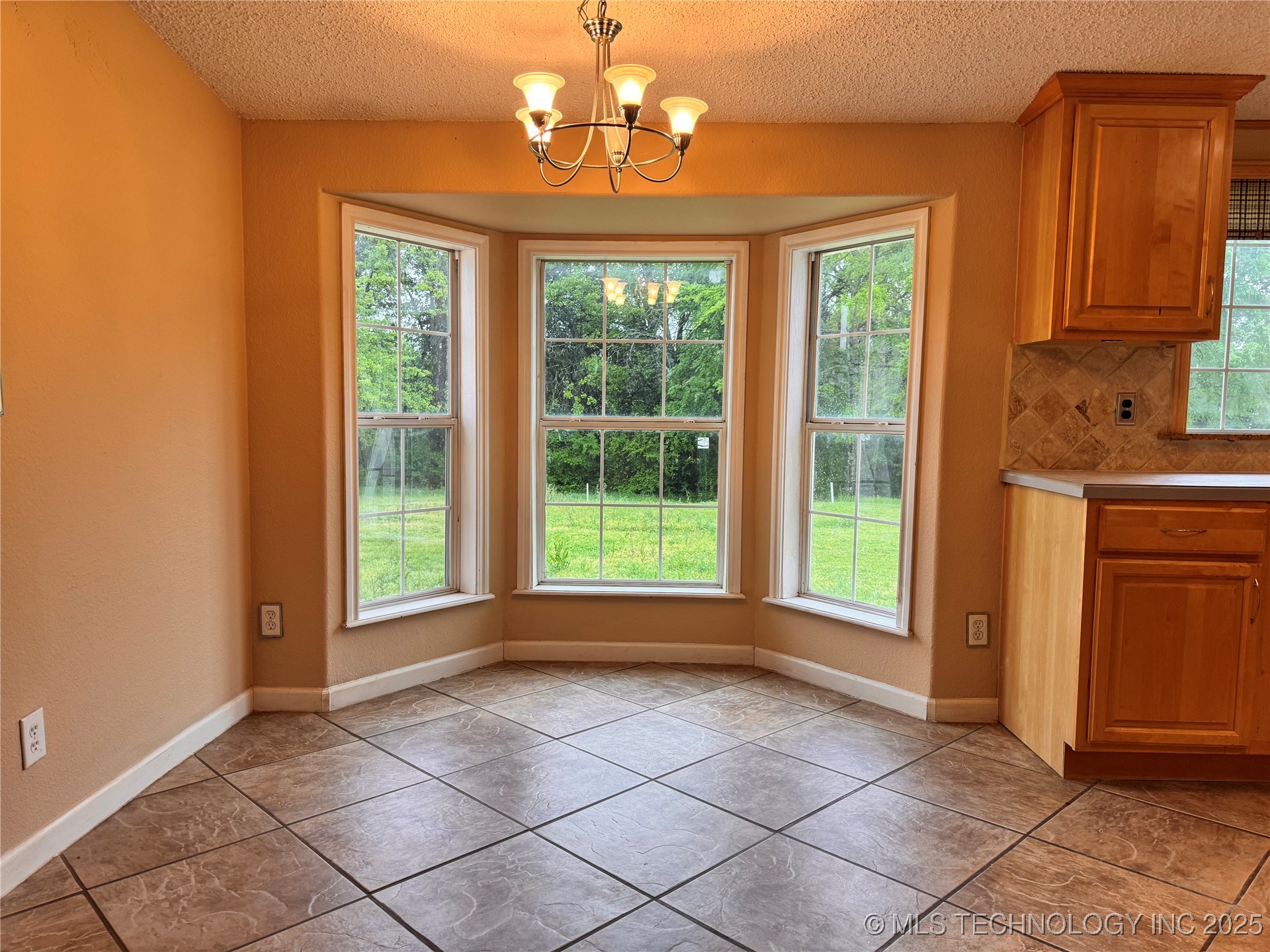 92 Durwood Property Photo 15