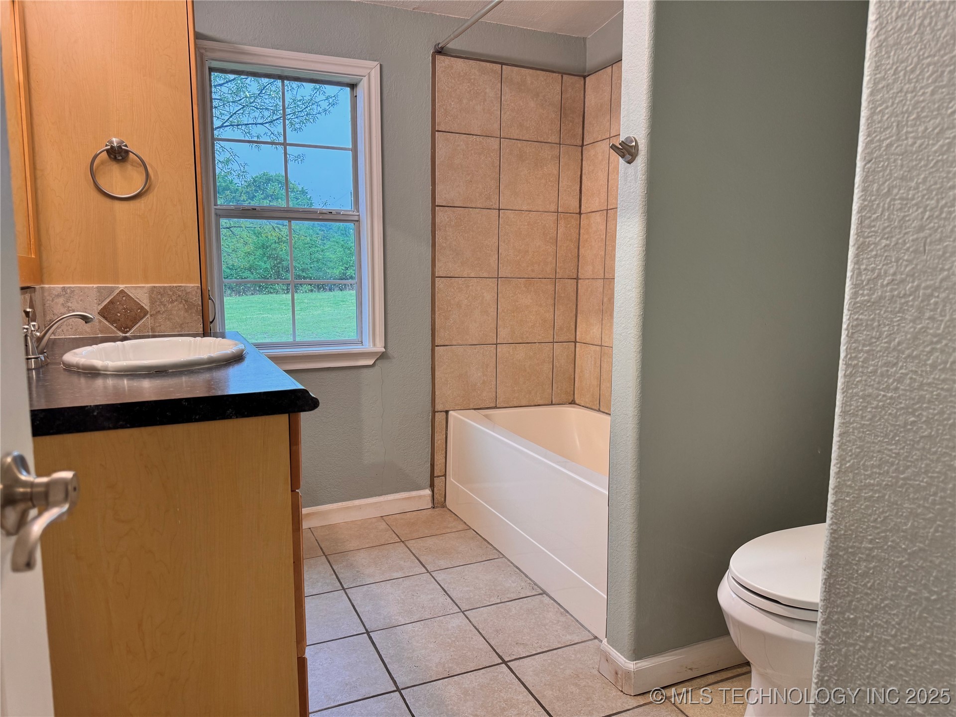92 Durwood Property Photo 38