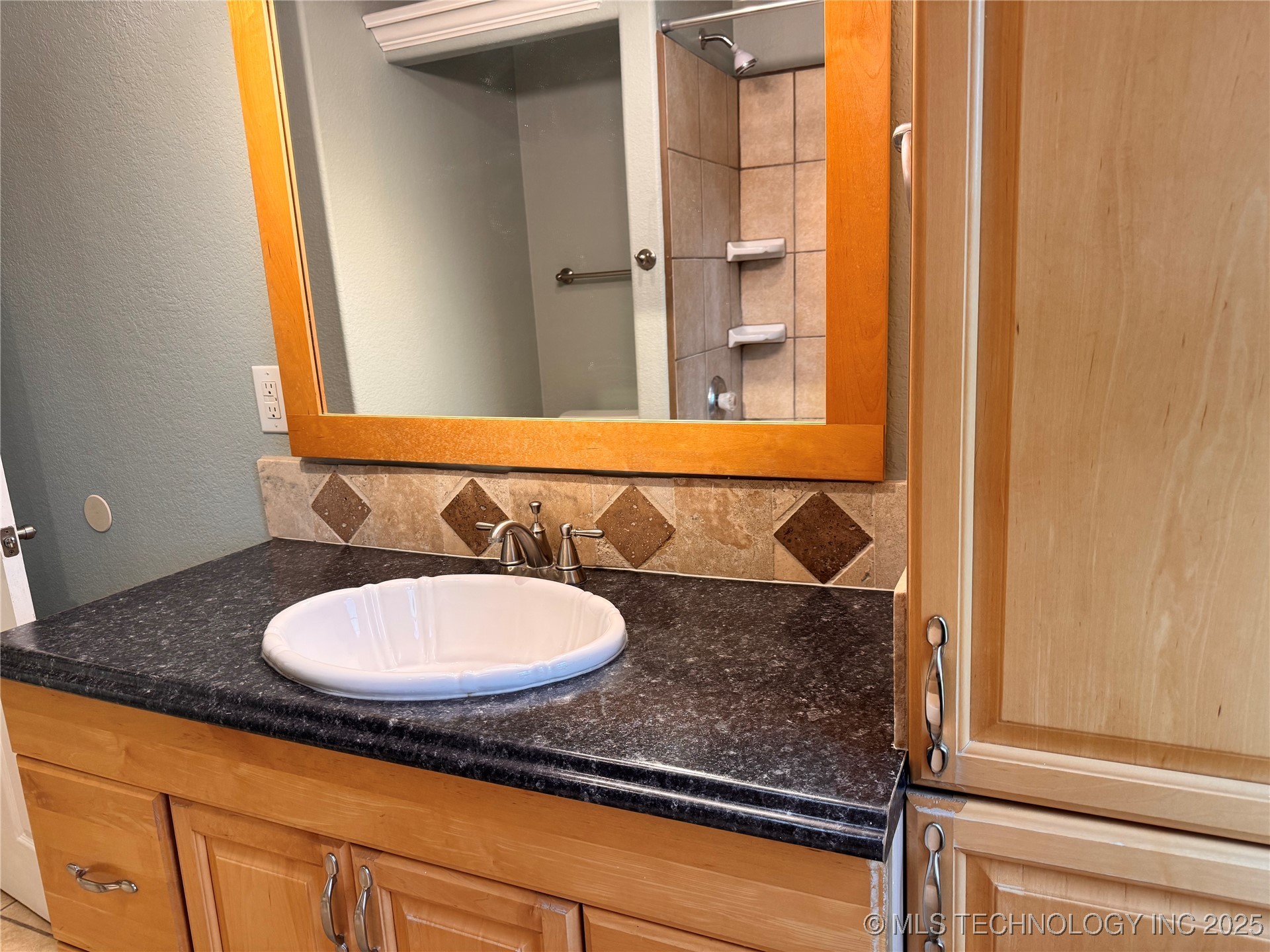 92 Durwood Property Photo 40