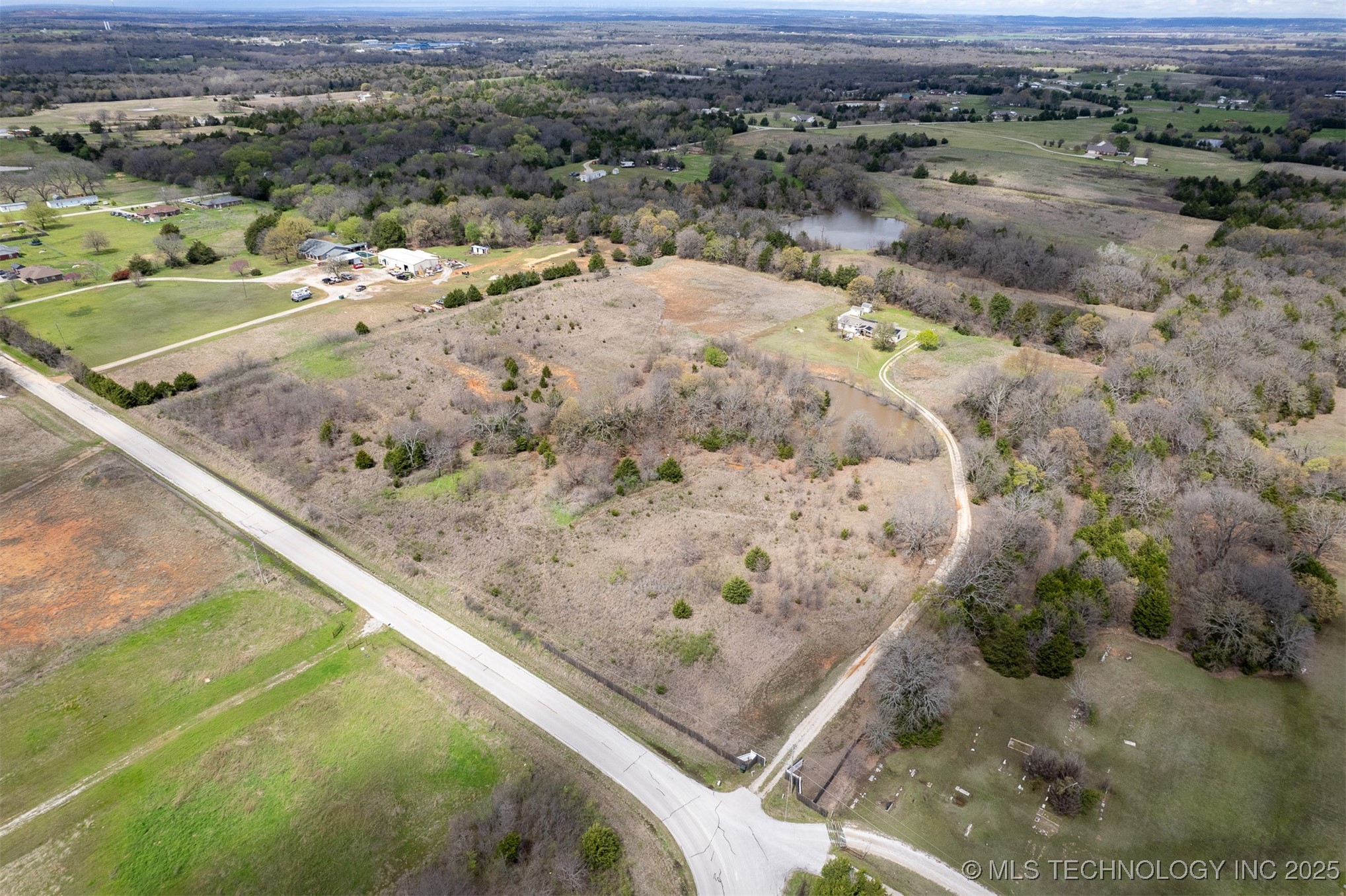 92 Durwood Property Photo 46