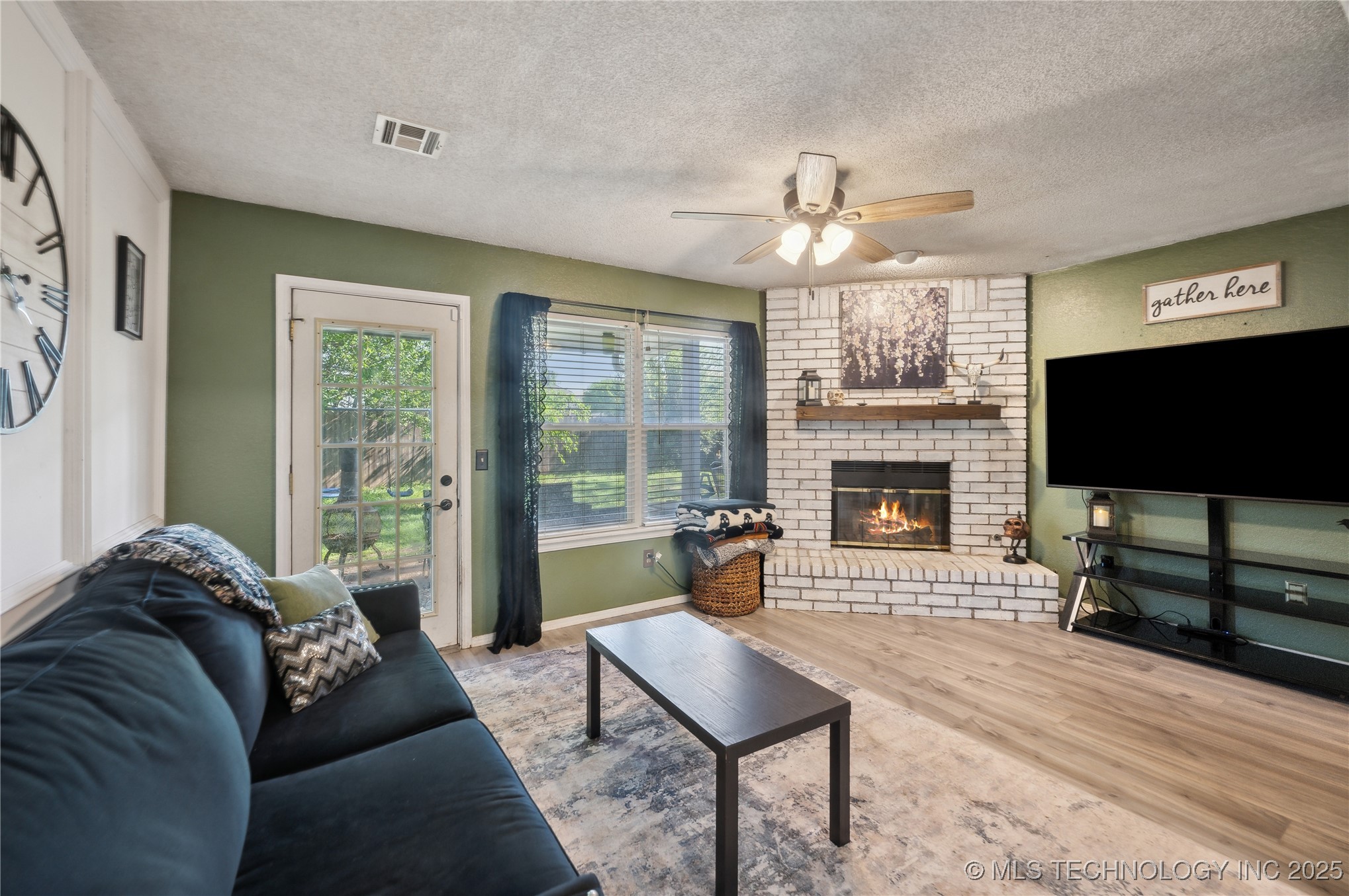 115 Aspen Drive Property Photo 6