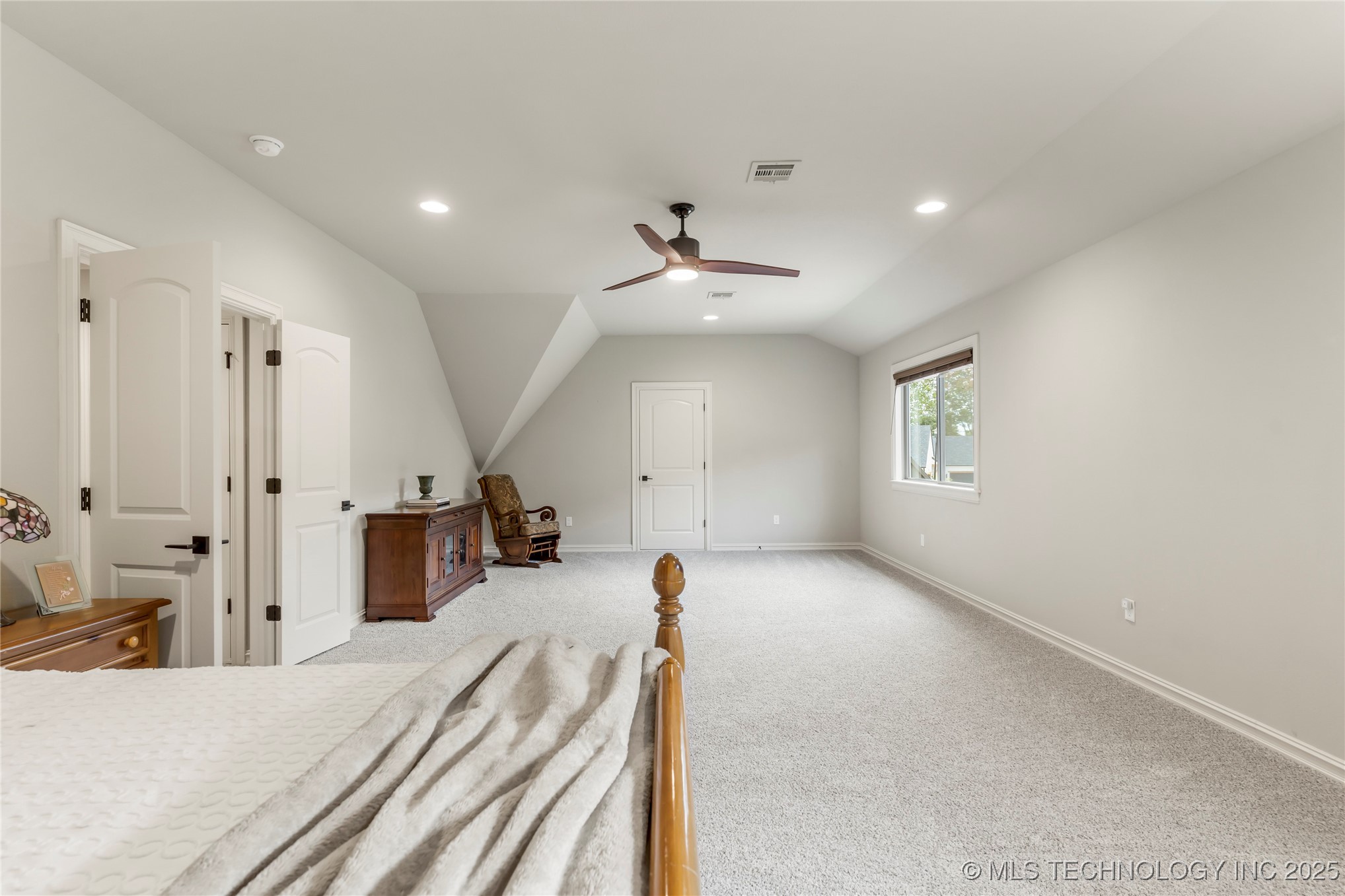 2102 E Huntsville Court Property Photo 42