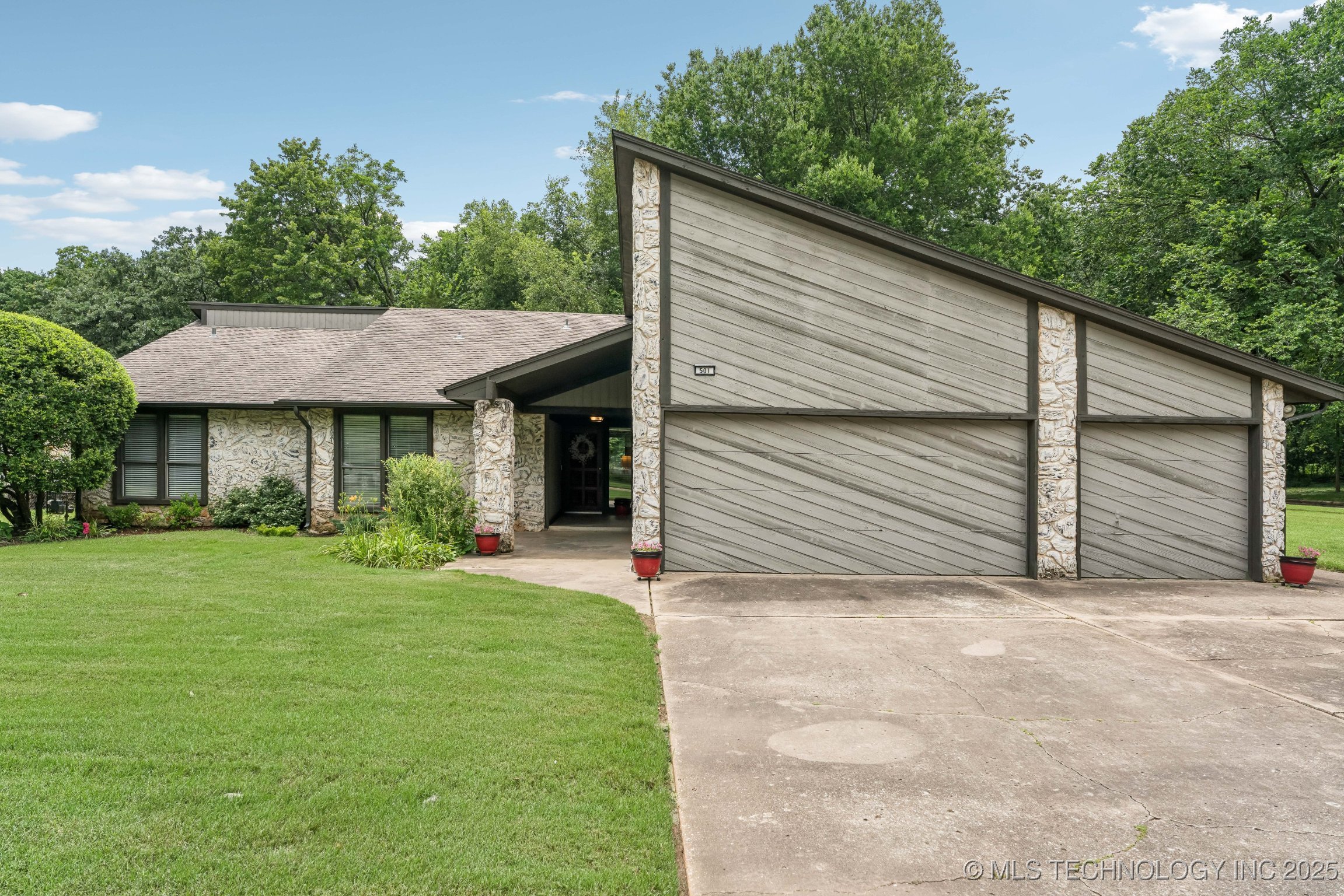 501 E Yuma Drive Property Photo 40