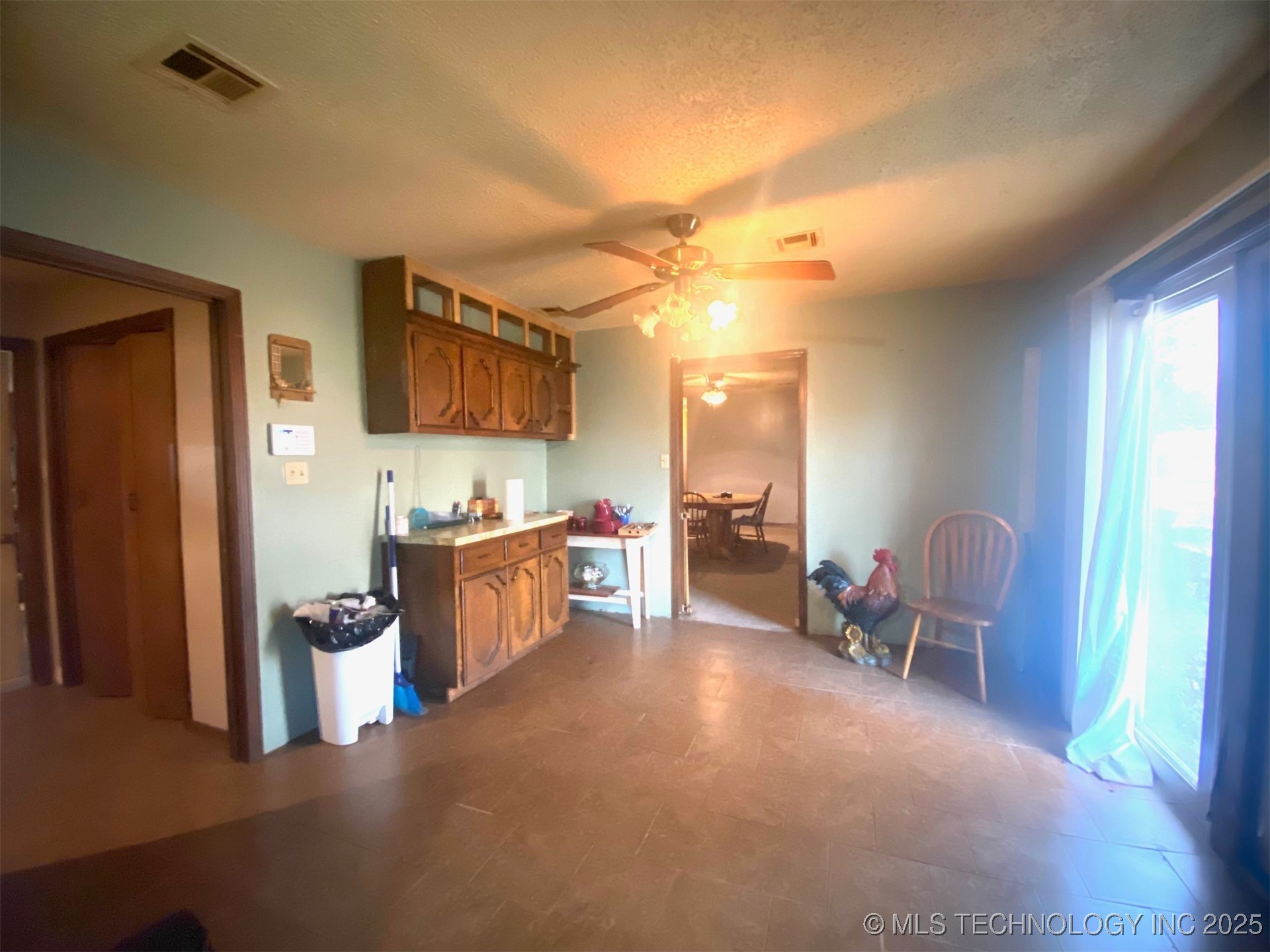 1320 Jennings Street Property Photo 10