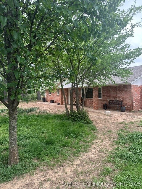 1414 N Eagle Road Property Photo 3