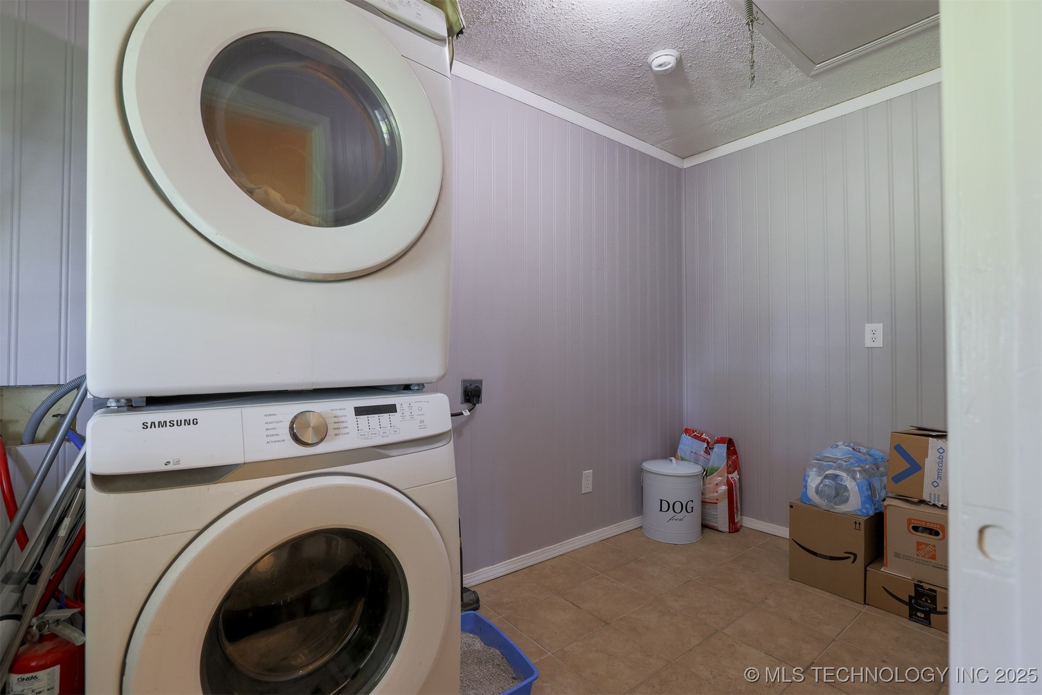 1414 N Eagle Road Property Photo 26