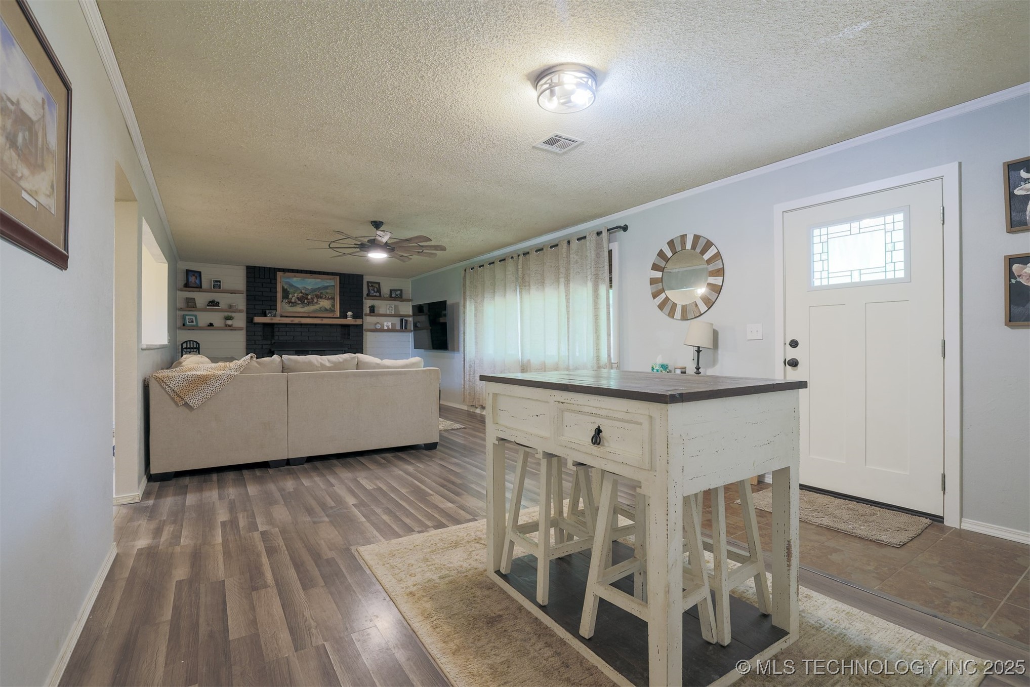 1414 N Eagle Road Property Photo 38