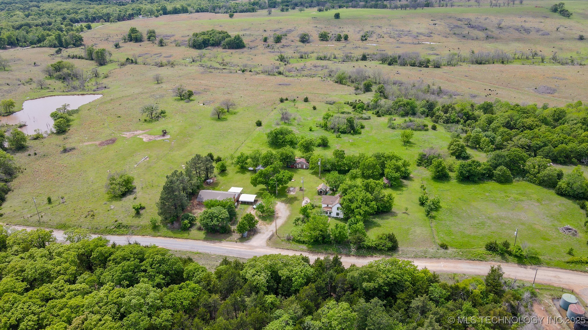 1414 N Eagle Road Property Photo 54
