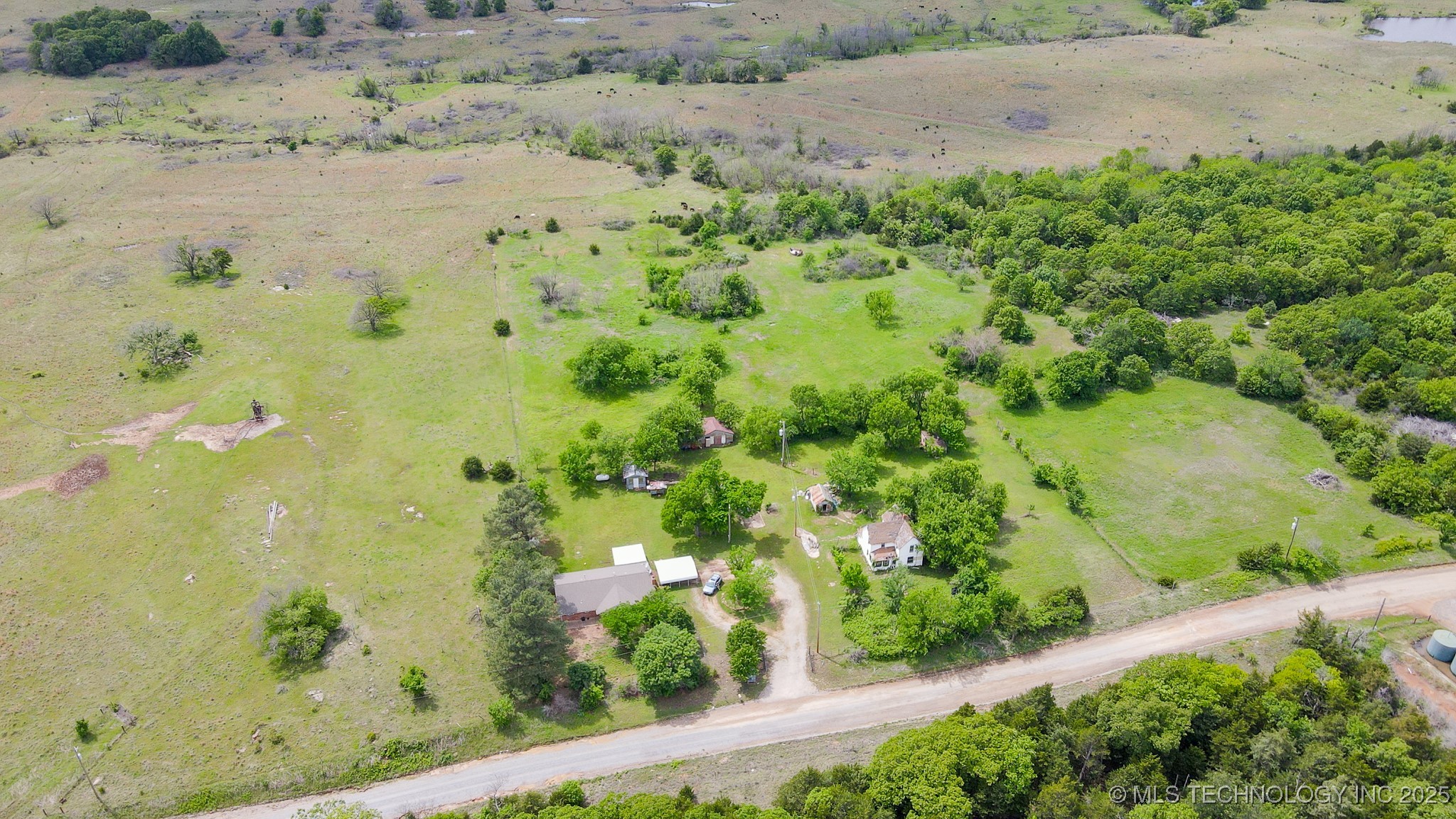 1414 N Eagle Road Property Photo 58