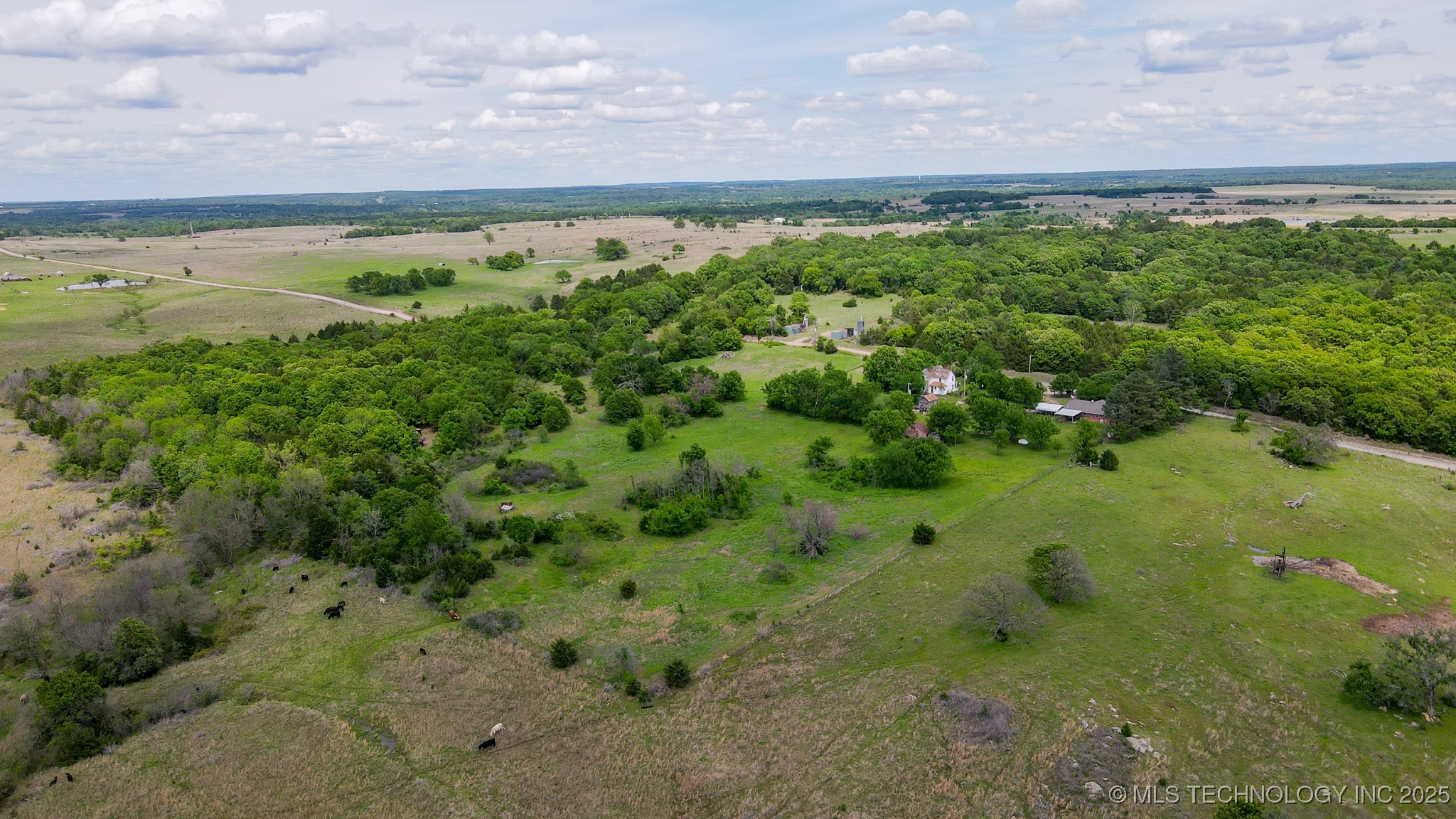 1414 N Eagle Road Property Photo 62