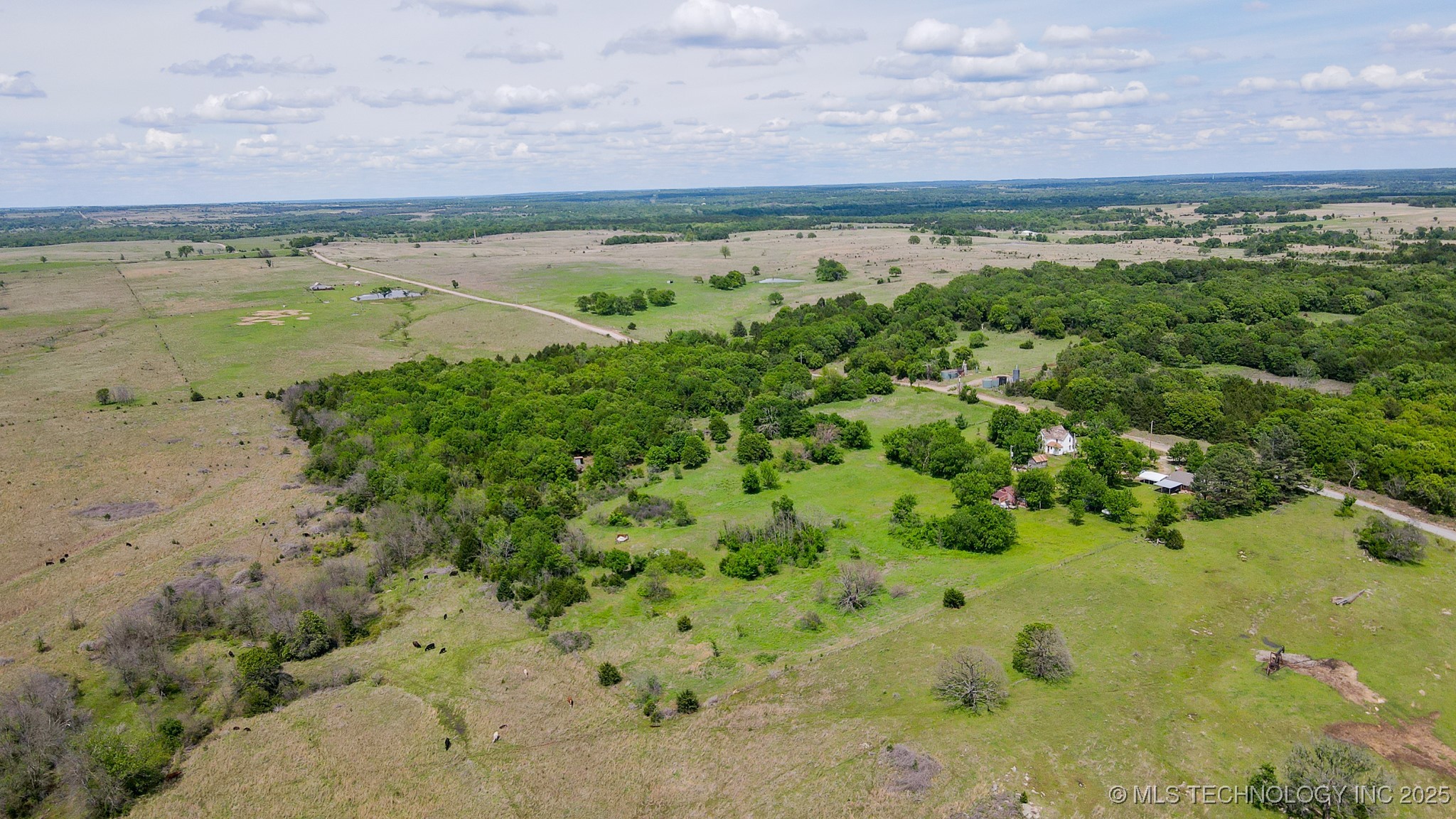 1414 N Eagle Road Property Photo 64