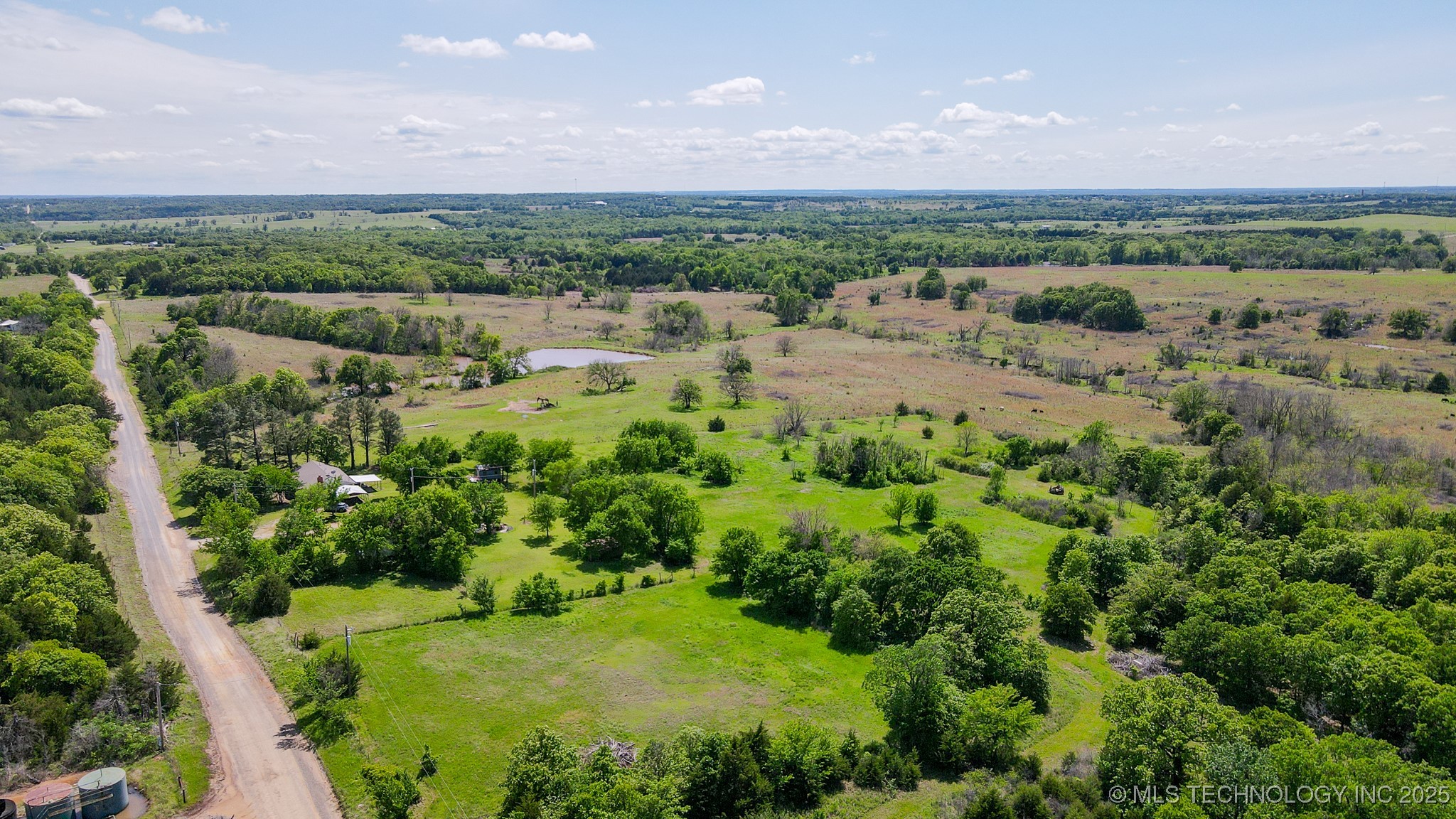 1414 N Eagle Road Property Photo 65