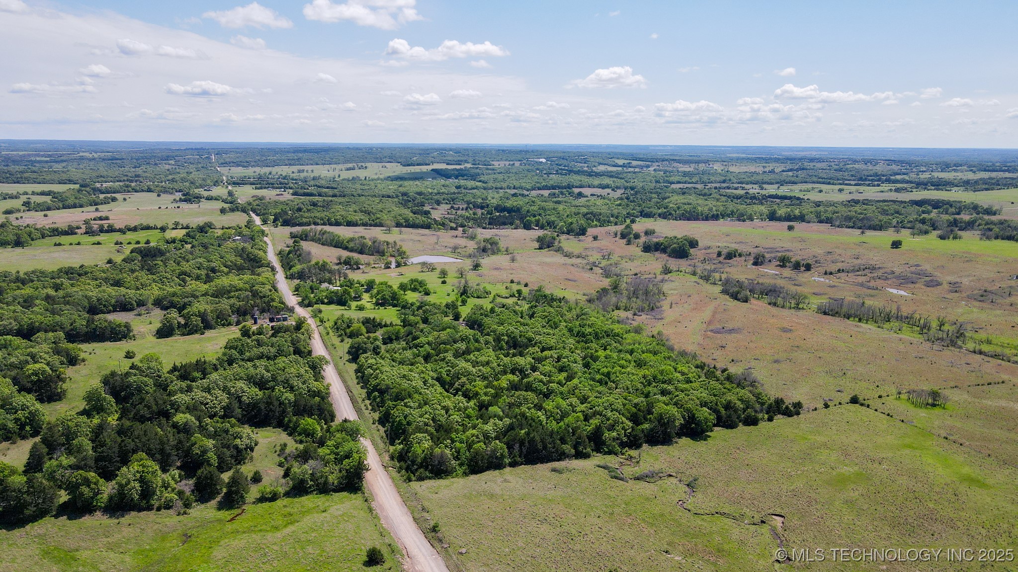 1414 N Eagle Road Property Photo 71