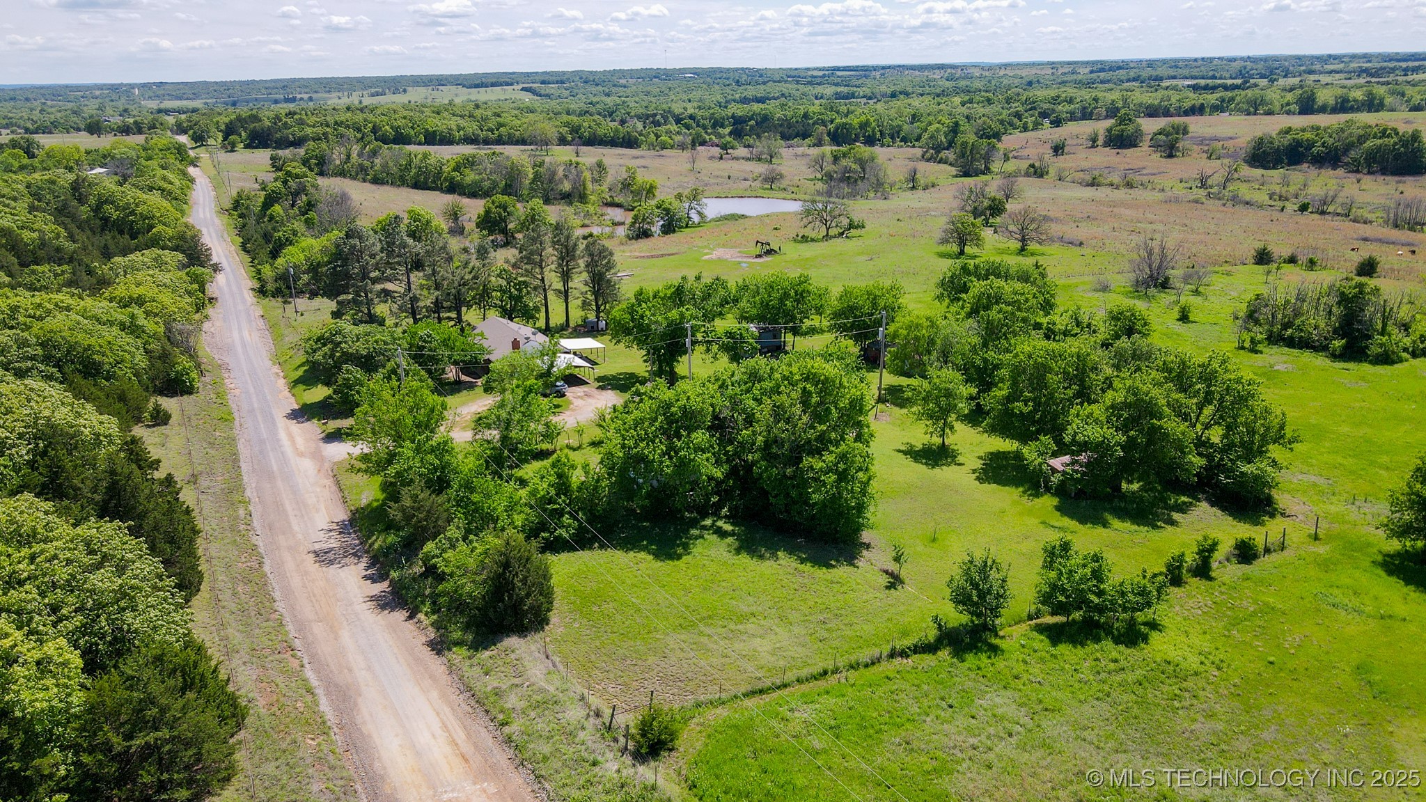 1414 N Eagle Road Property Photo 76