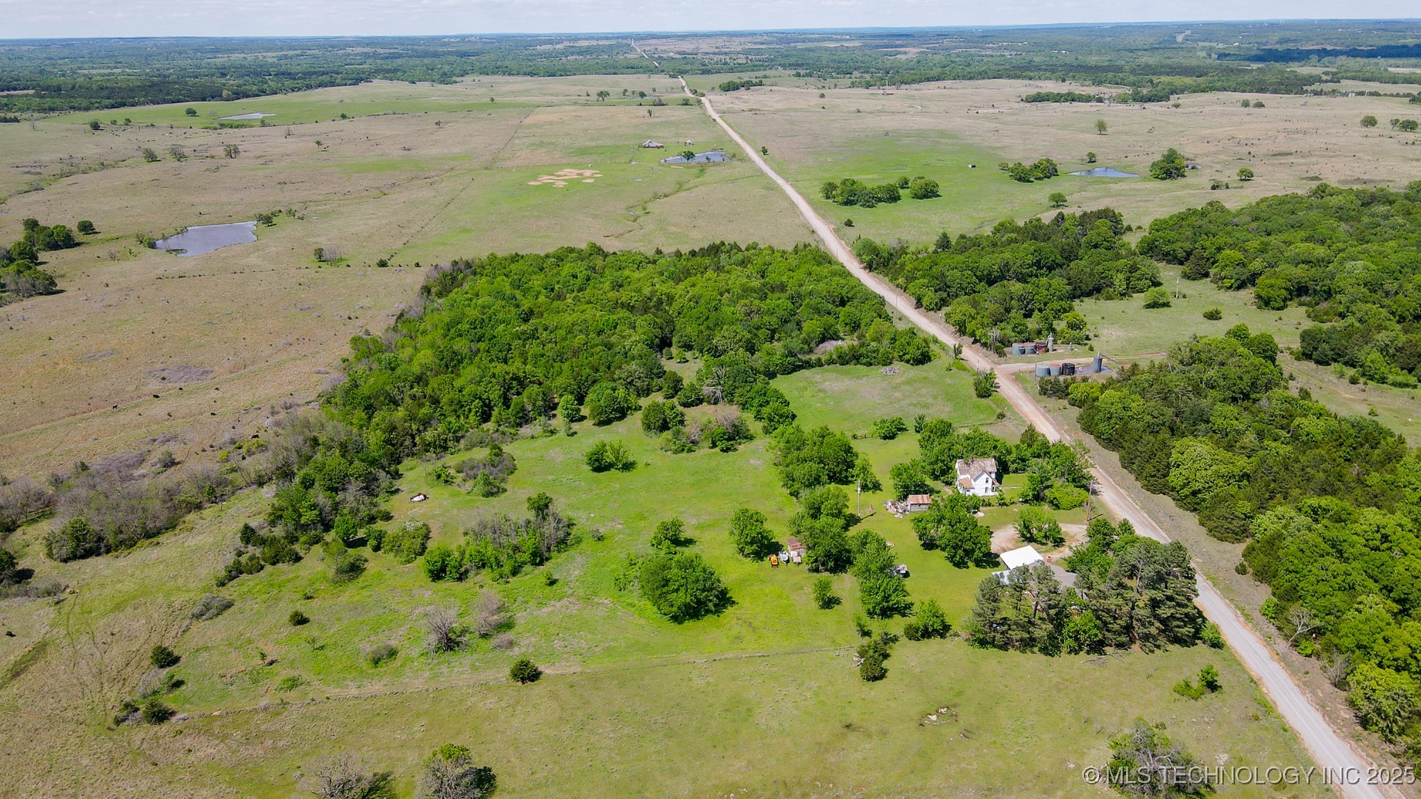 1414 N Eagle Road Property Photo 82