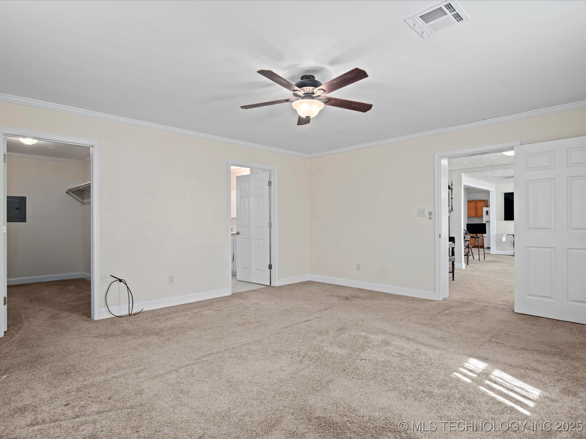 109 N Gertrude Property Photo 18
